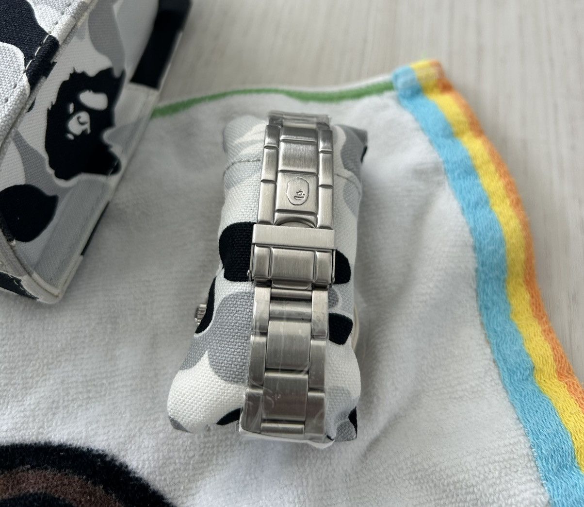 Bape RARE OG A BATHING APE BIG FACE SILVER BAPEX Size ONE SIZE - 5 Thumbnail