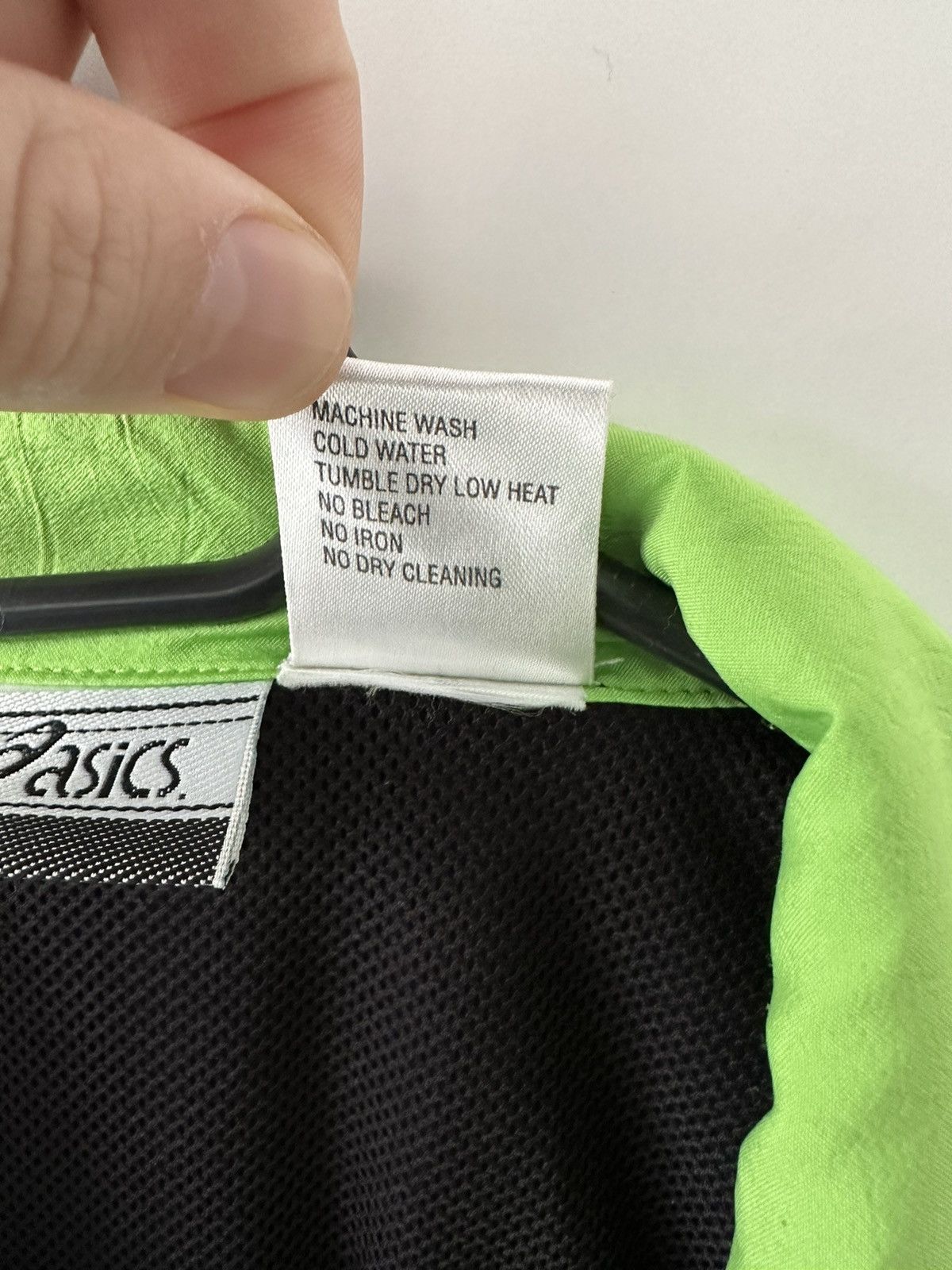 Asics 90’s ASICS vintage windbreaker HTF blue packable Size US M / EU 48-50 / 2 - 6 Thumbnail