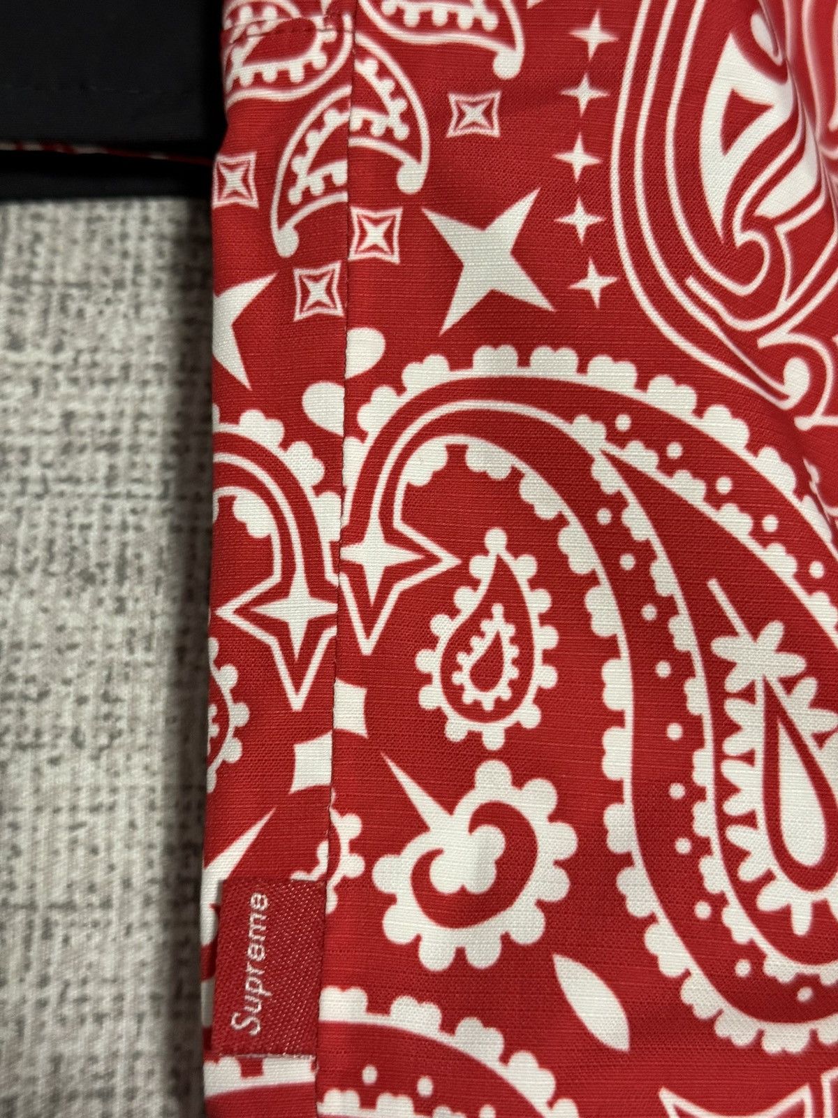Supreme × The North Face Supreme tnf the north face bandana Paisley mountain Jacket Size US XL / EU 56 / 4 - 7 Thumbnail