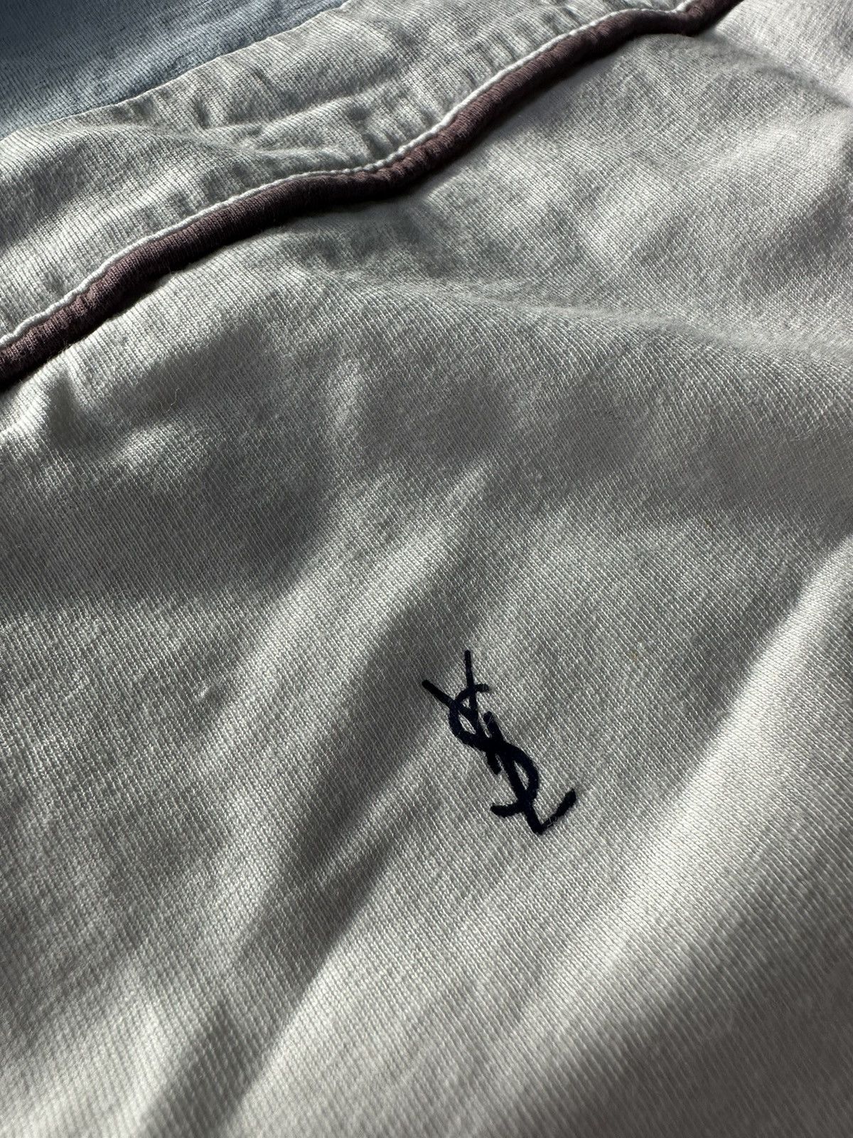 Yves Saint Laurent 🚨 VINTAGE YSL TEE YVES SAINT LAURENT OLD MONEY LOGO y2k rare Size US L / EU 52-54 / 3 - 7 Thumbnail