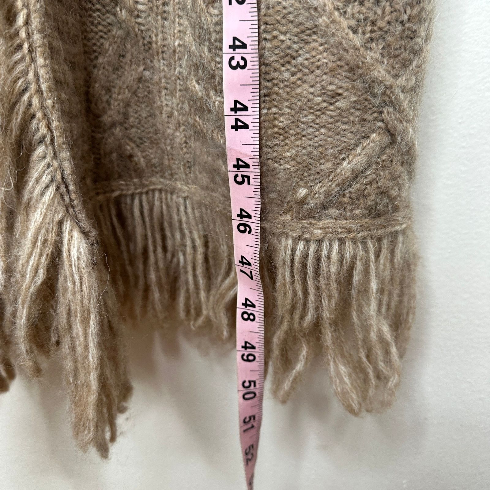 Other Olivaceous Tan Cream Cable Knit Fringe Trim Midi Cardigan L Size L / US 10 / IT 46 - 12 Thumbnail