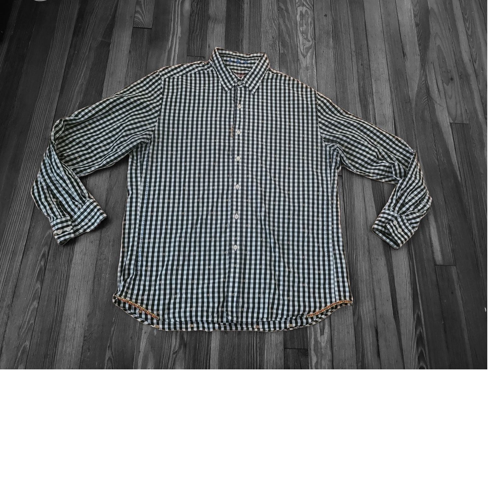 Robert Graham Robert Graham Checkered black shirt mens 2XL. Size US XXL / EU 58 / 5 - 1 Thumbnail