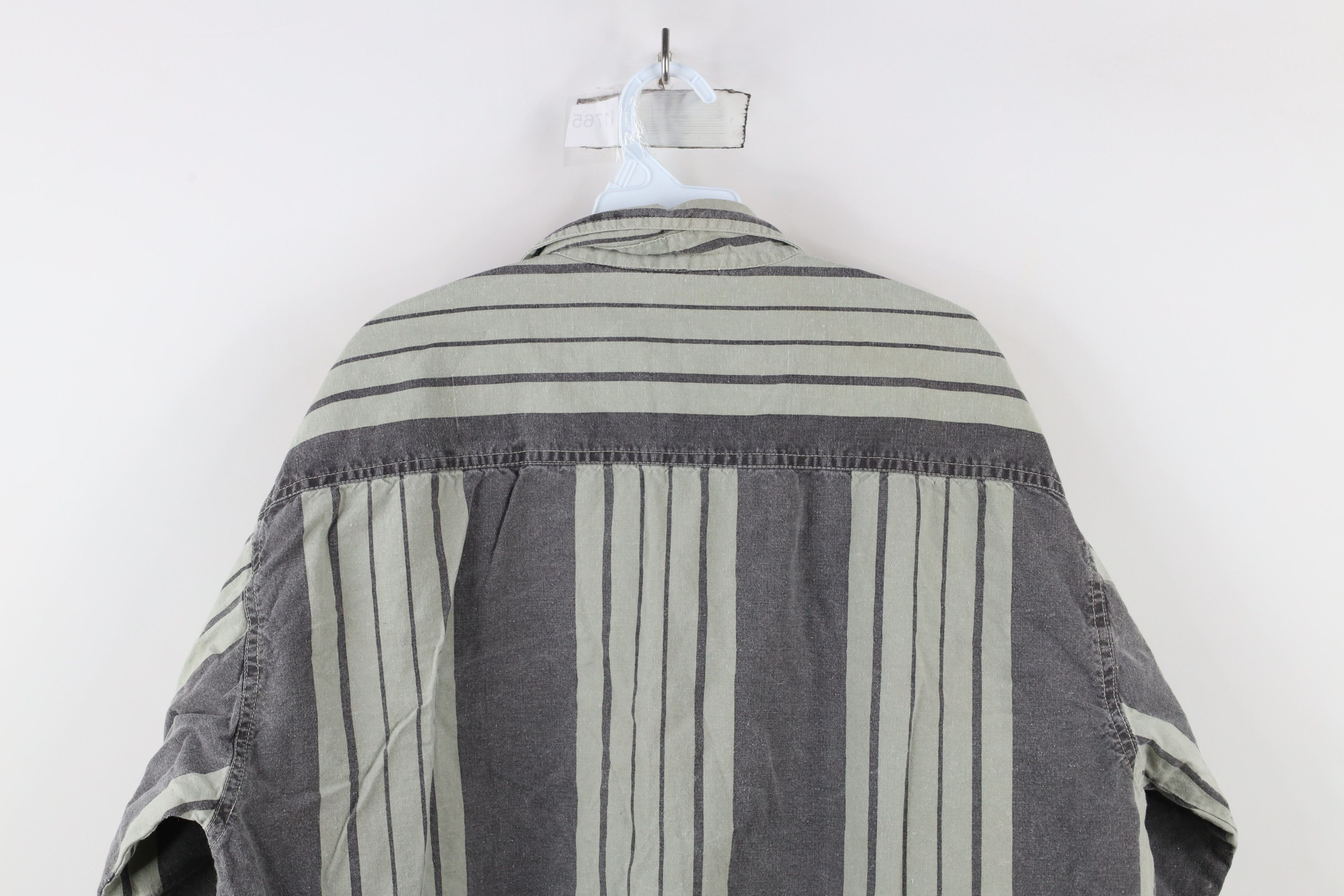 Vintage Vintage 90s Streetwear Stonewash Block Button Shirt Cotton Size US XL / EU 56 / 4 - 9 Thumbnail