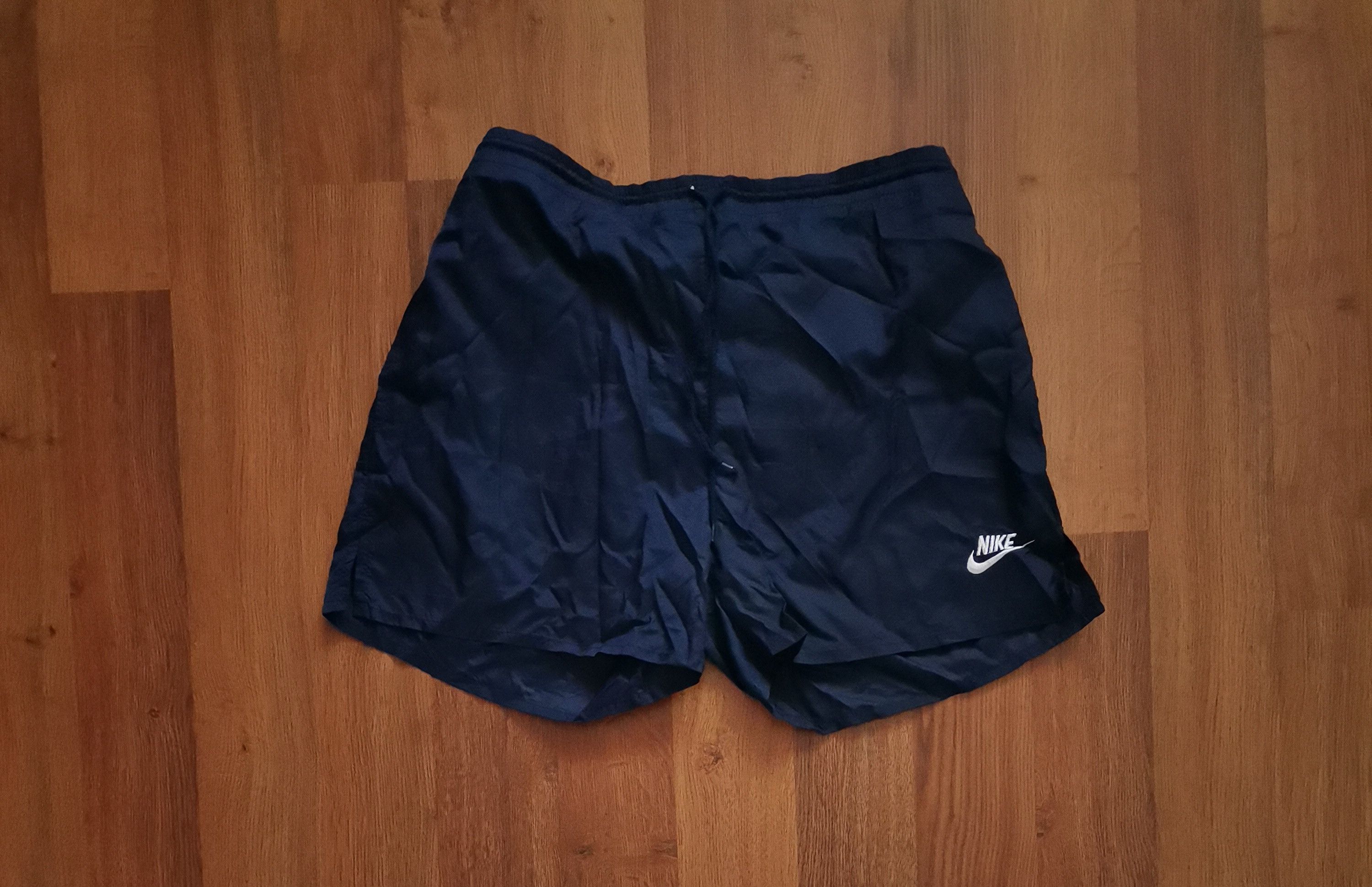 Nike Vintage Nike Shorts Size US 30 / EU 46 - 1 Thumbnail