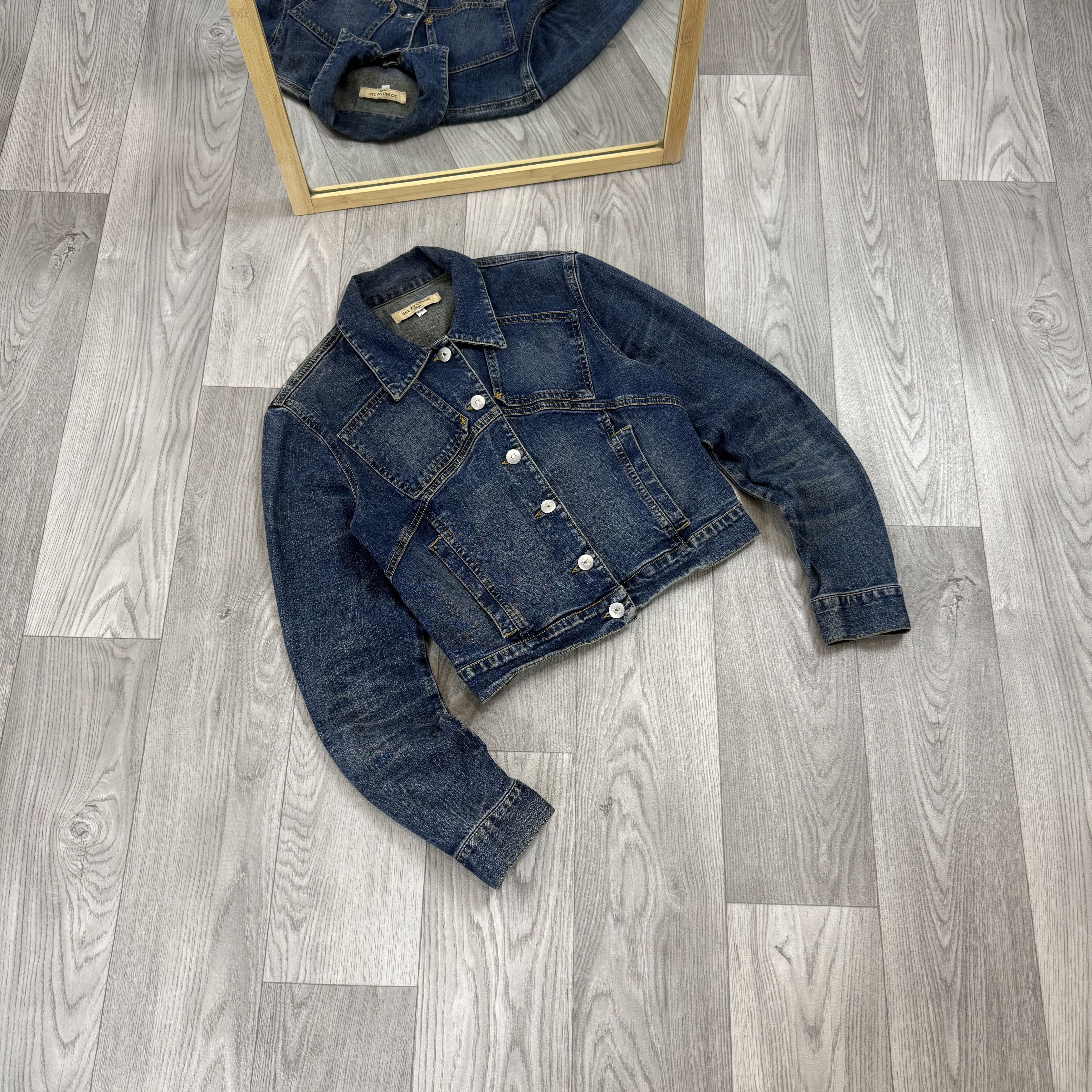 See by Chloe Vintage See By Chloe Blue Croppped Denim Trucker Jacket Size S / US 4 / IT 40 - 2 Thumbnail