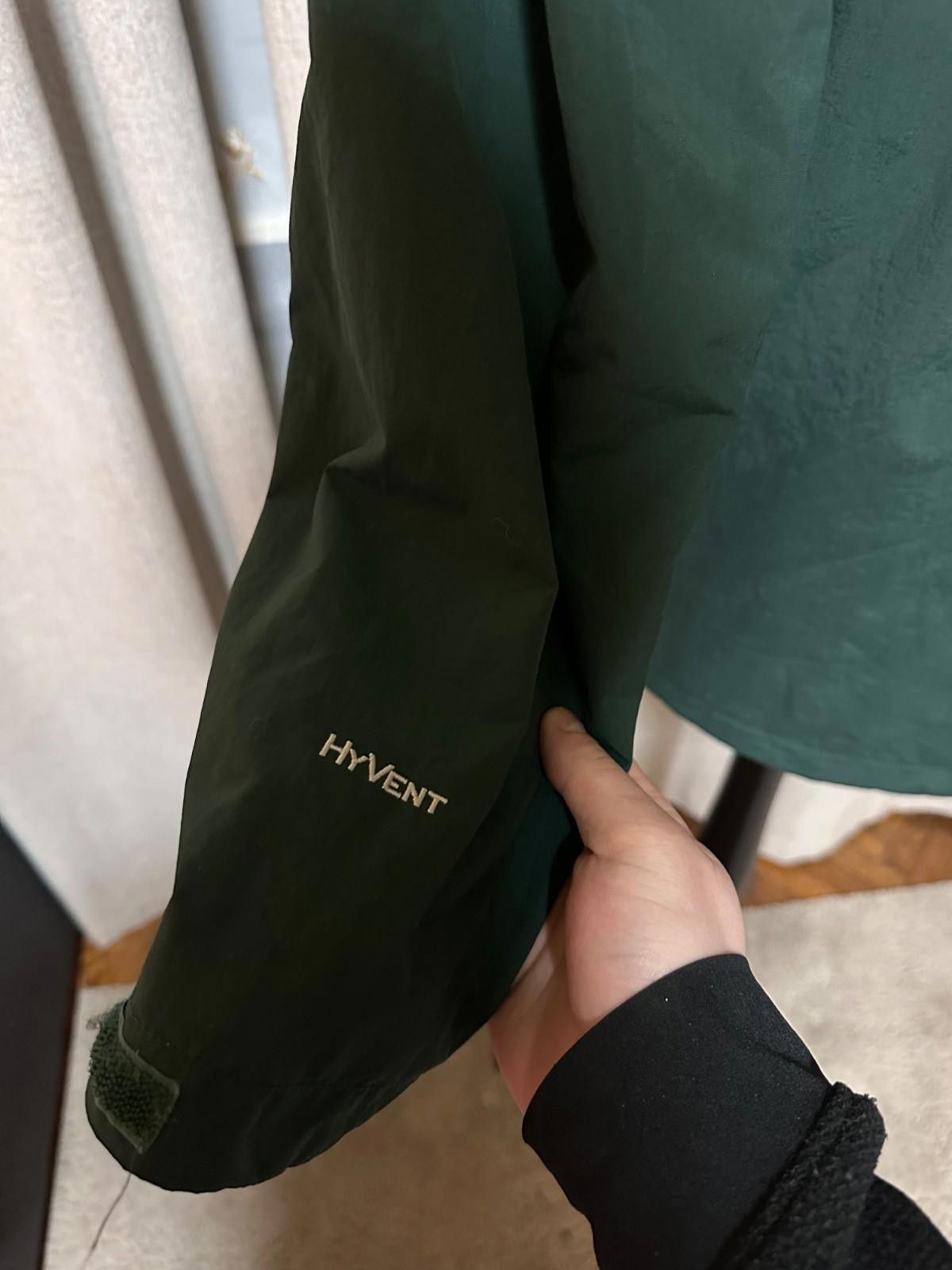 The North Face Vintage The North Face Hyvent Green/Black Parka Jacket Men Size US M / EU 48-50 / 2 - 8 Thumbnail