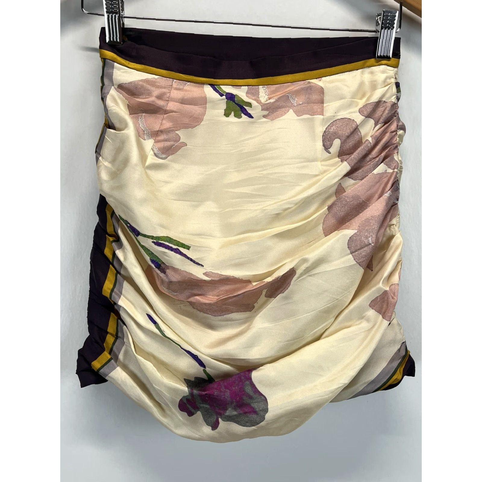 Zara ZARA Silk Floral Mini Skirt S Womens Small Multicolor Short Ruched Sides Zip Size 28" / US 6 / IT 42 - 2 Thumbnail