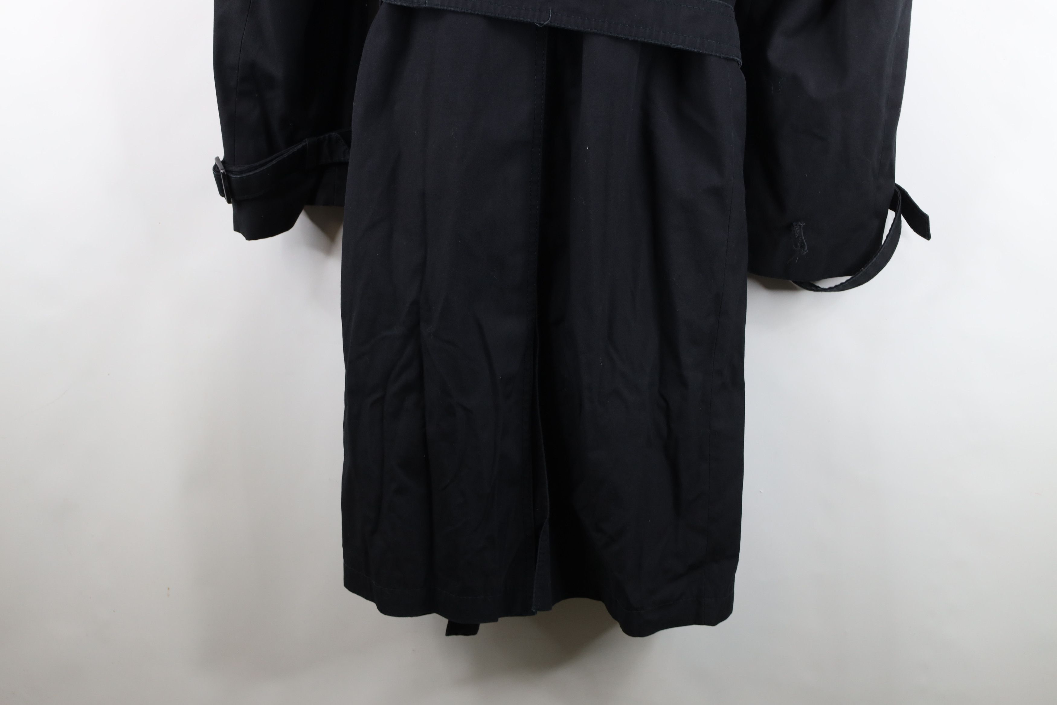Vintage Vintage 70s Streetwear Belted Trench Coat Jacket Black Size US XL / EU 56 / 4 - 17 Thumbnail