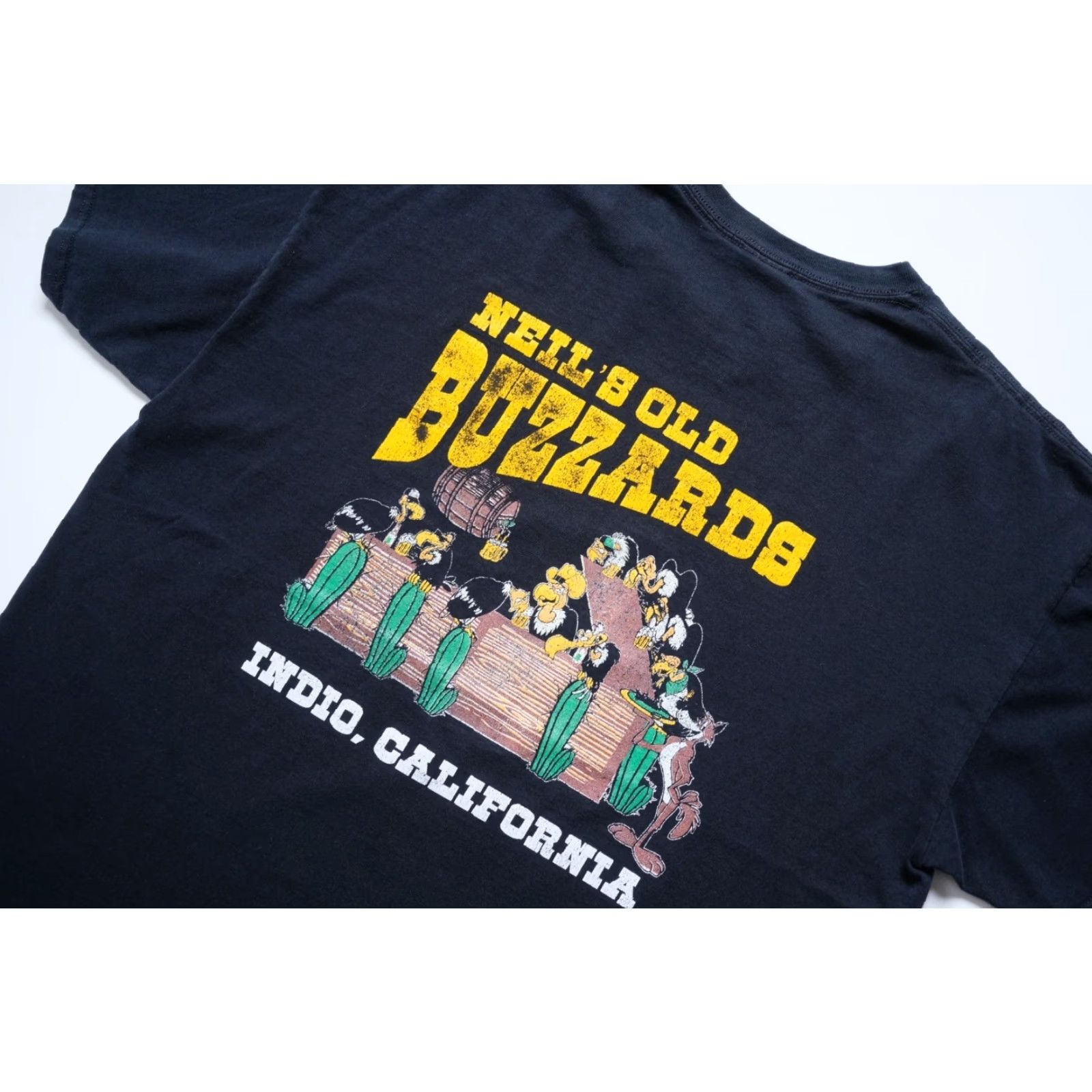 Gildan VINTAGE 90s GILDAN GRAPHIC T SHIRT XL BLACK CALIFORNIA INDIO BUZZARD BAR SALOON GRAPHIC CREW NECK SHORT SLEEVE MEN Size US XL / EU 56 / 4 - 4 Thumbnail