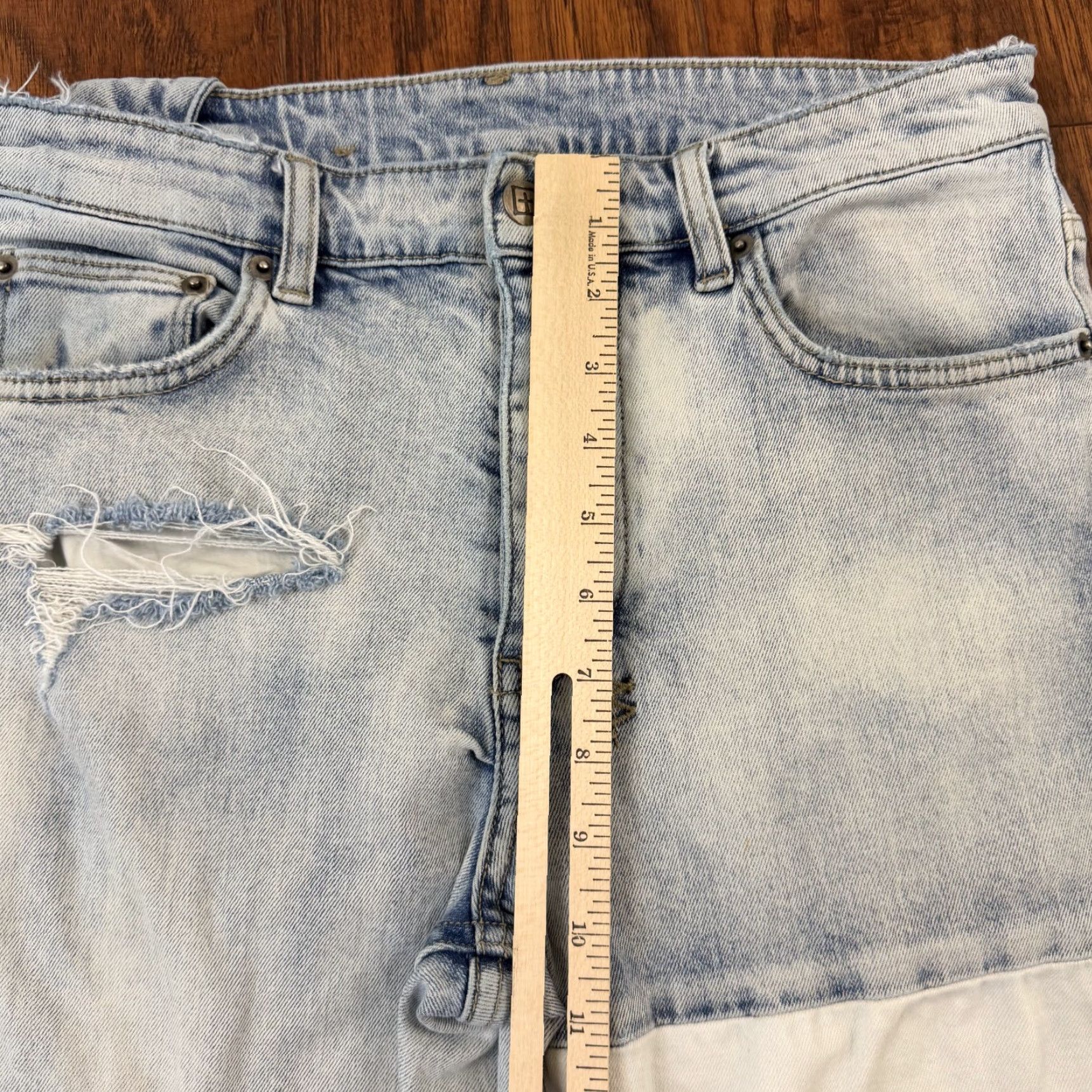 Ksubi Ksubi Jeans Mens 32 Skinny Light Wash Distressed Stretch Denim Chitch Mayhem Jeans Slim Men 32 Inch Inseam 31 Blue Size US 32 / EU 48 - 6 Thumbnail