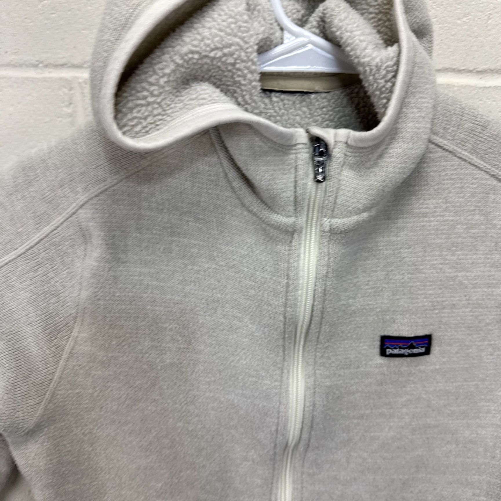 Patagonia Patagonia Jacket Womens Medium Better Sweater Hoodie Full Zip Fleece Outdoor Size M / US 6-8 / IT 42-44 - 3 Thumbnail