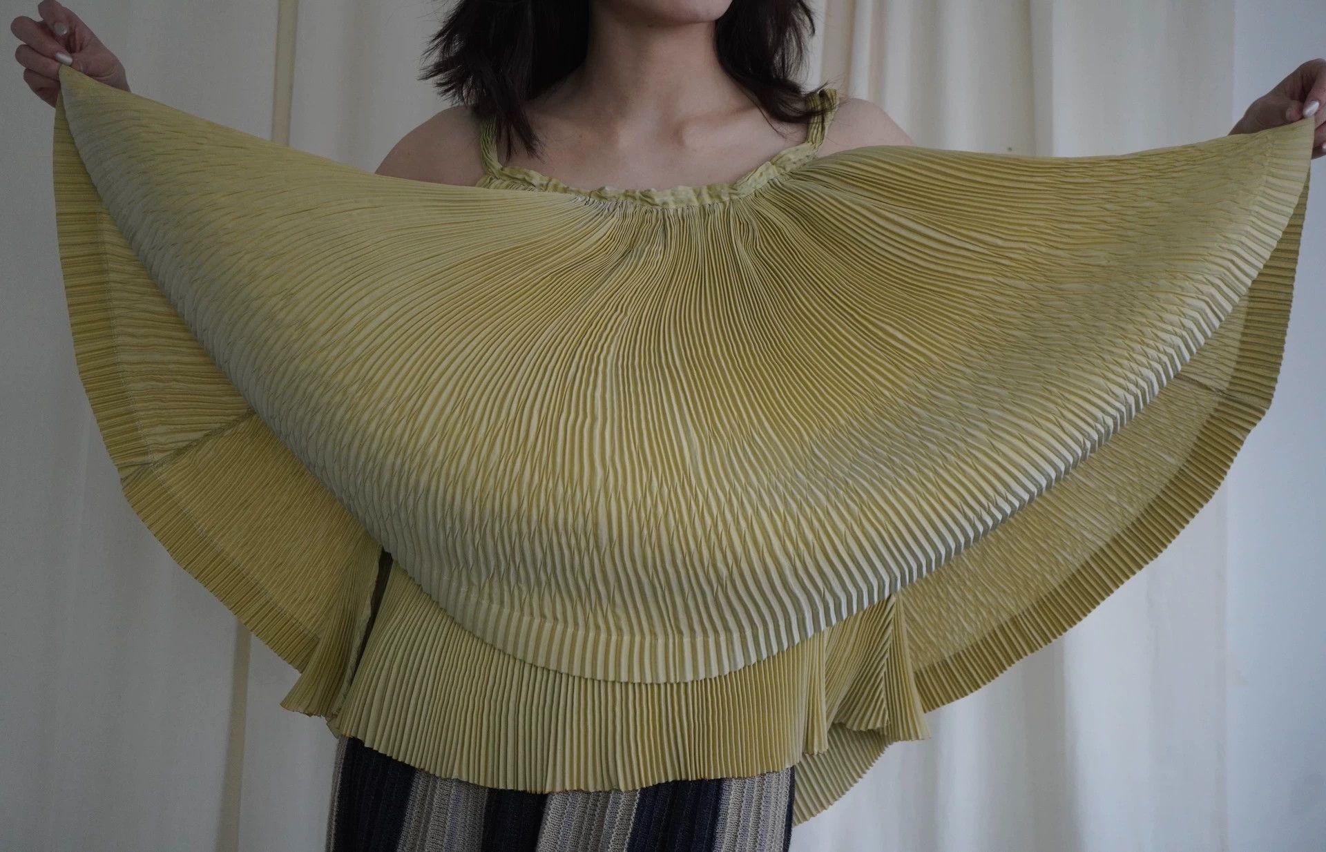 Issey Miyake Issey Miyake 2000s Yellow-Green Double Layer Cami Top Size ONE SIZE - 4 Thumbnail