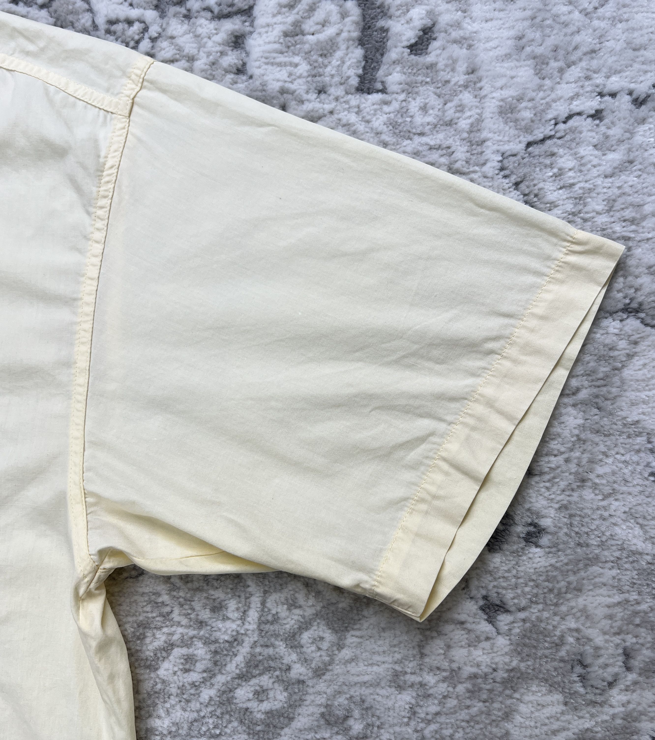 Fila × Vintage Vintage FILA Italy Short Sleeve Cream Shirt with Crest Logo Size US M / EU 48-50 / 2 - 3 Thumbnail