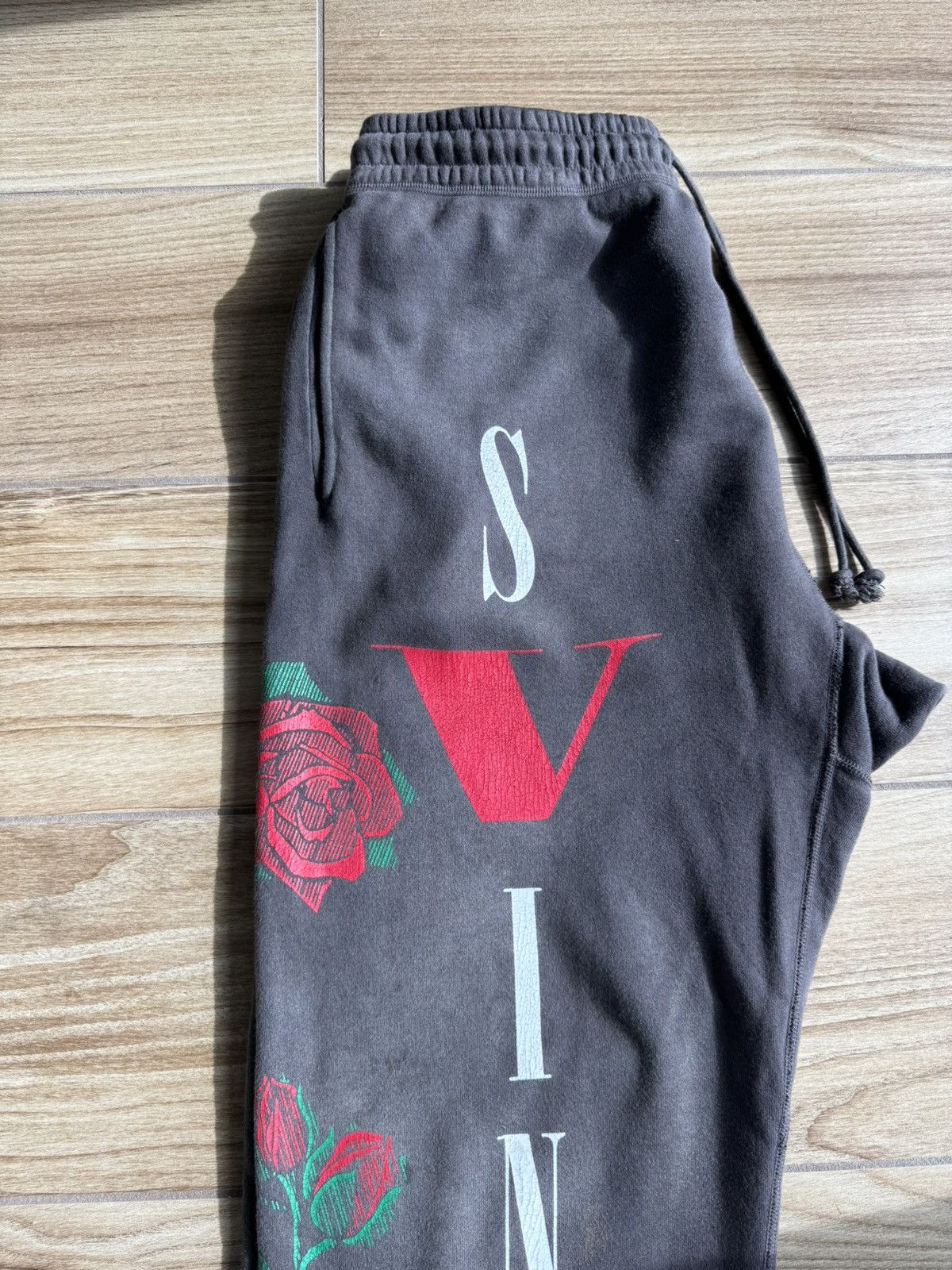 Saint Michael × Vlone Saint Michael x Vlone Sweat Pants Size US 34 / EU 50 - 11 Thumbnail