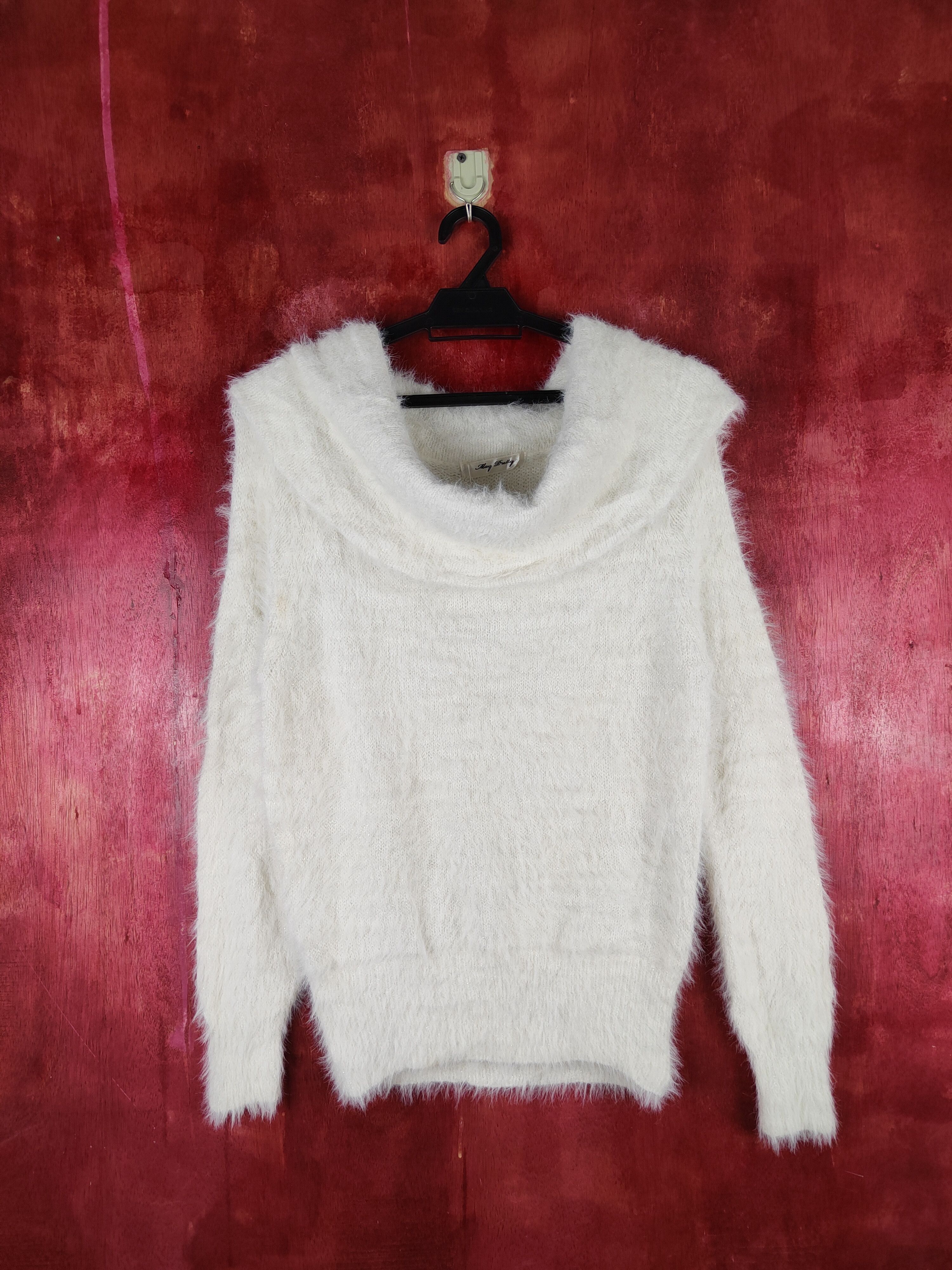 Homespun Knitwear × Japanese Brand × Vintage May Pretty White Shag Shaggy Fur Mohair Knitwear #S1946 Size S / US 4 / IT 40 - 1 Thumbnail