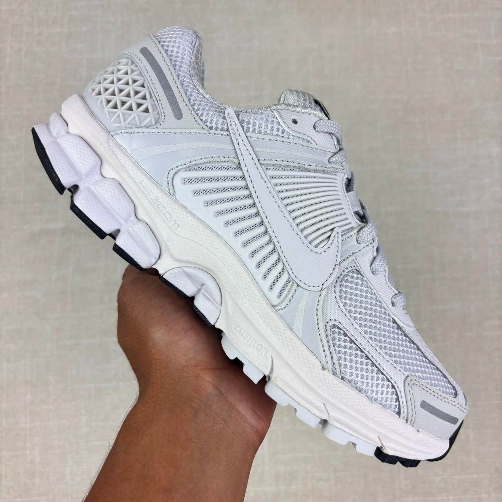 Nike 🐺 2023 Nike Zoom Vomero “Vast Grey” 6.5W Size US 6.5 / IT 36.5 - 1 Thumbnail