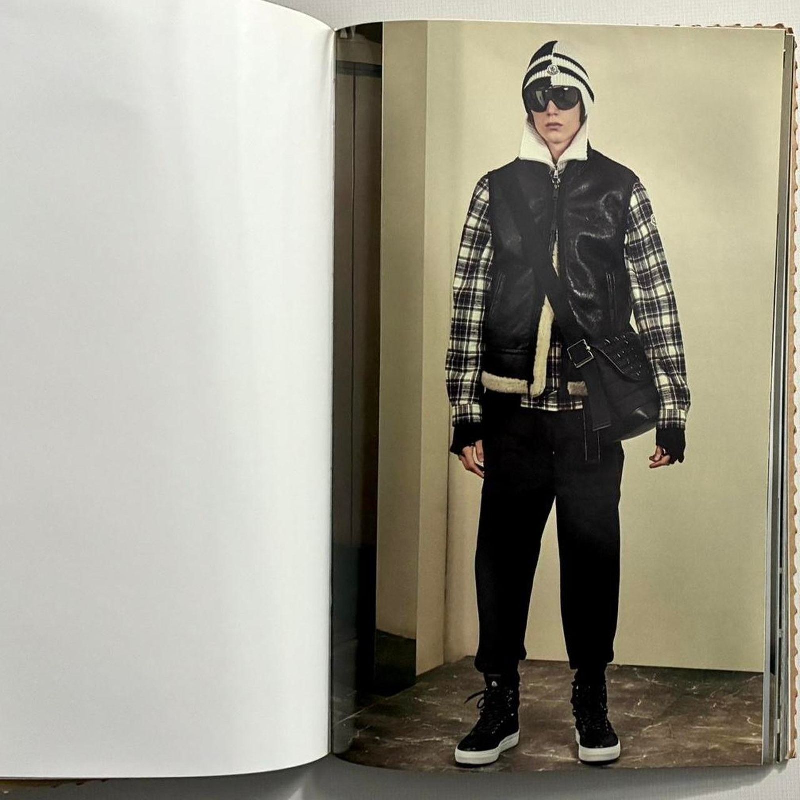 Moncler Moncler menswear fall/winter 2017-18 catalog lookbook Size ONE SIZE - 3 Thumbnail