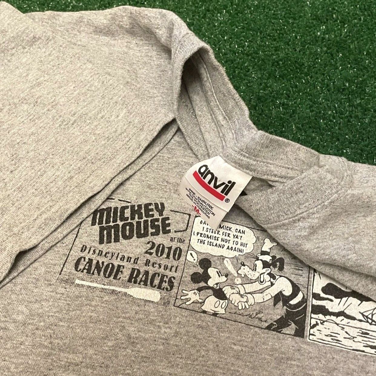 Disney VINTAGE Disney Mickey Mouse Cast Member Disneyland Canoe Race Shirt Mens M Gray 90s Cartoon Disney Mens NM Size US M / EU 48-50 / 2 - 3 Thumbnail