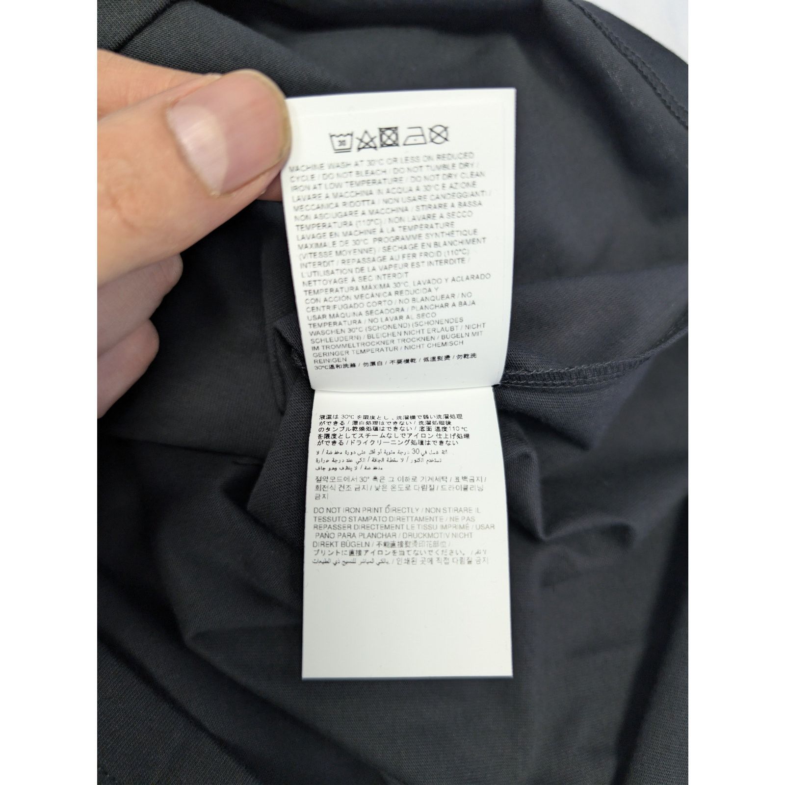 Off-White o1rshd1 Q:2 / Pixel Diag Skate L/S T-Shirt in Black/White Size US XL / EU 56 / 4 - 18 Thumbnail