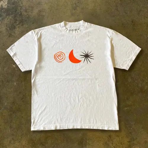 VIBE Sun and moon print white retro round neck tee Size US L / EU 52-54 / 3 - 7 Thumbnail