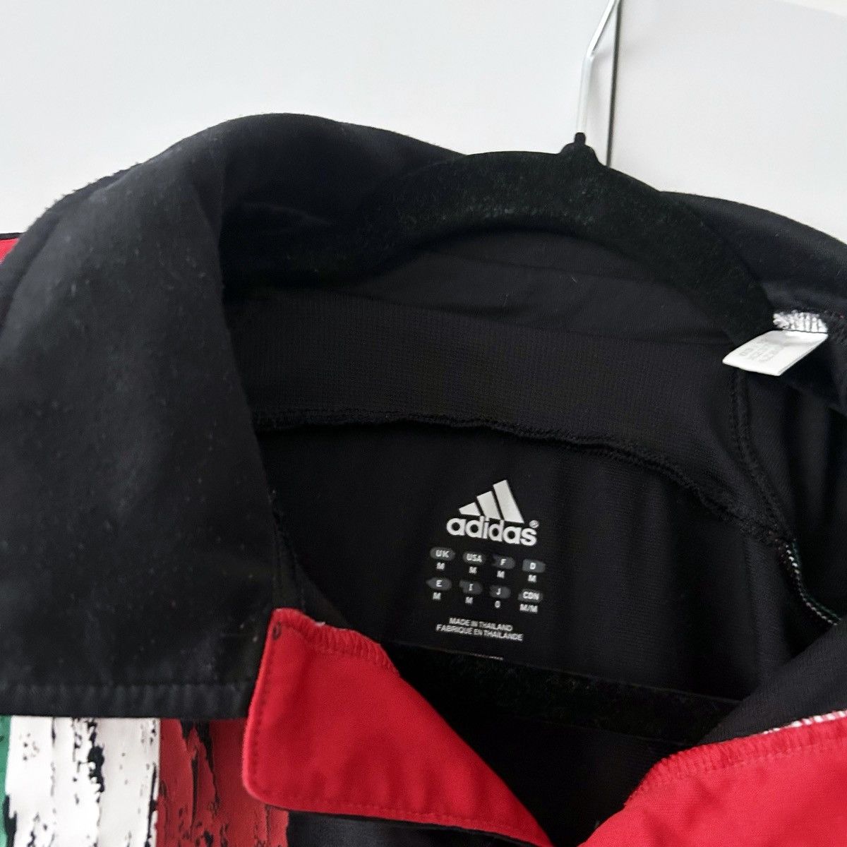 Adidas Jersey Milan 2012 2013 adidas vintage Size US M / EU 48-50 / 2 - 8 Thumbnail