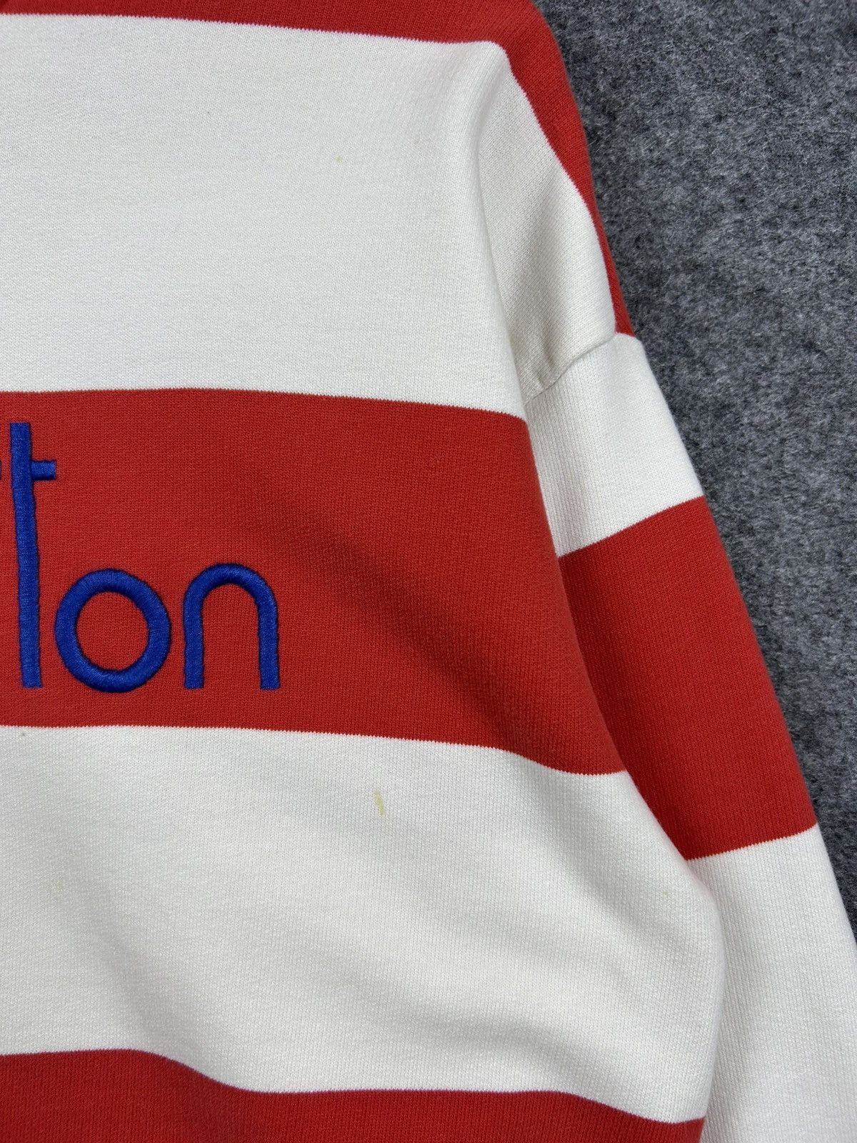 United Colors Of Benetton Benetton embroidery spellout stripes crewneck sweatshirts Size US S / EU 44-46 / 1 - 4 Thumbnail