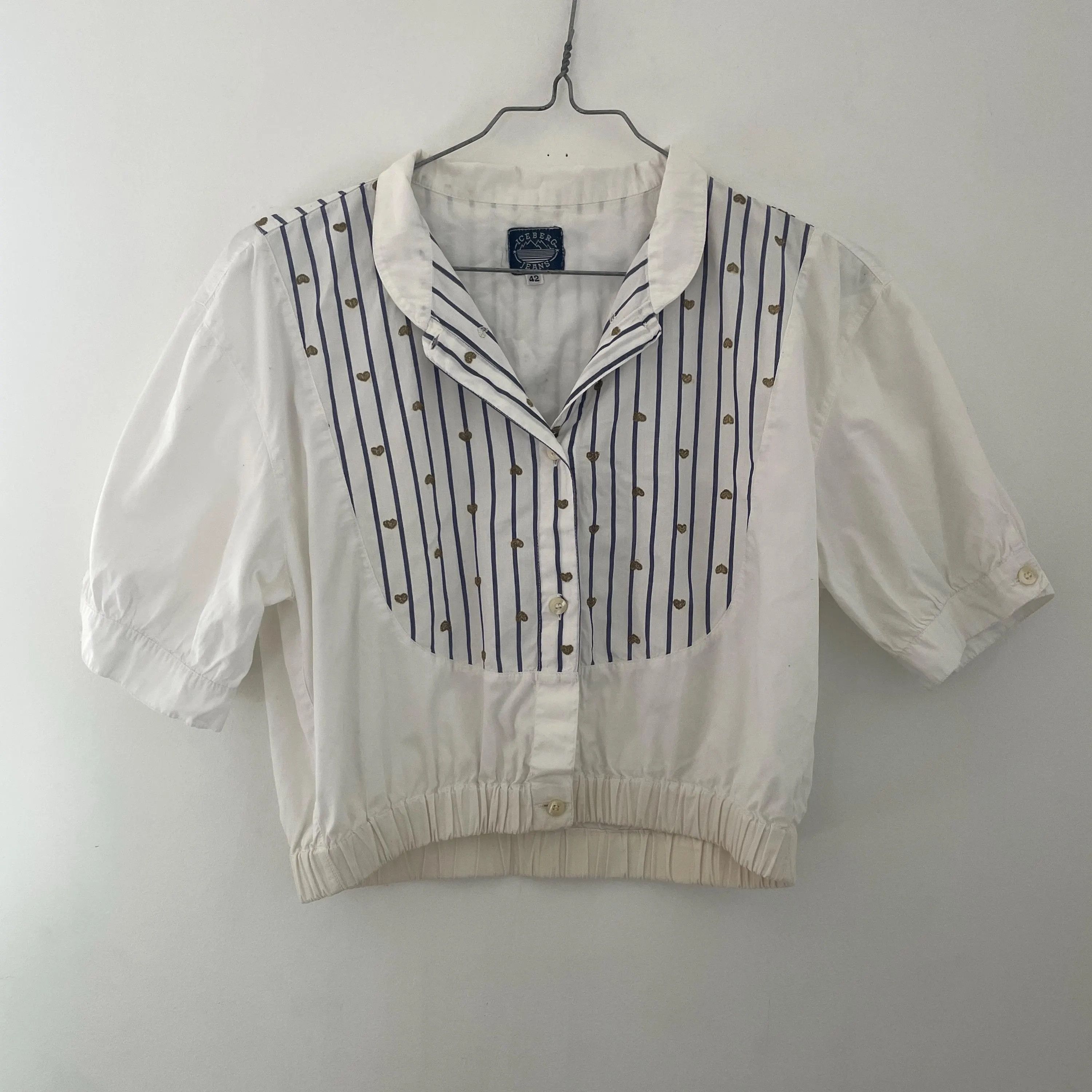 Iceberg Half Sleeve Heart Pattern Smocked Waist Crop Top Button Up Size M / US 6-8 / IT 42-44 - 1 Thumbnail