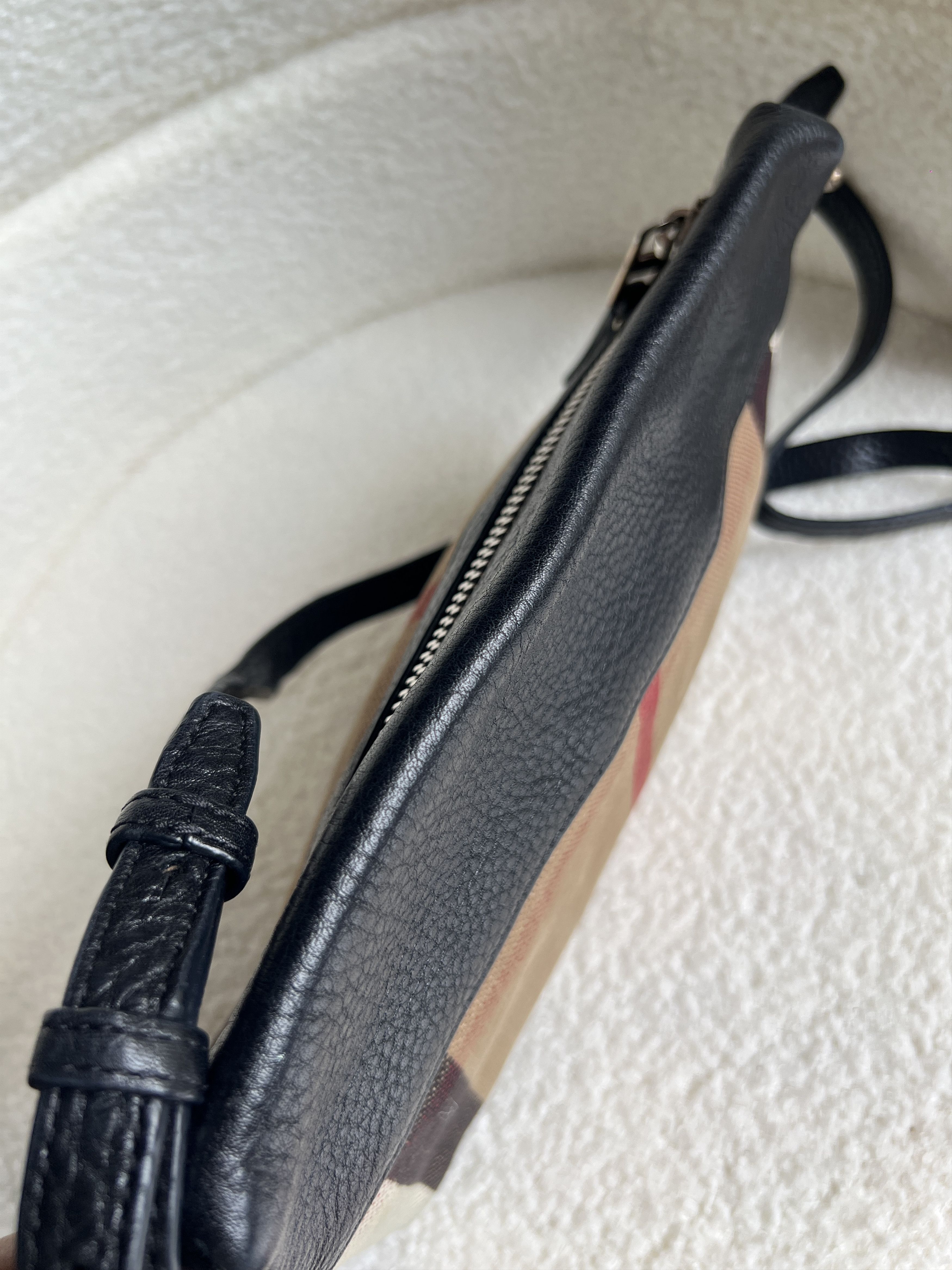 Burberry Authentic Burberry Nova Check Shoulder Bag Size ONE SIZE - 10 Thumbnail