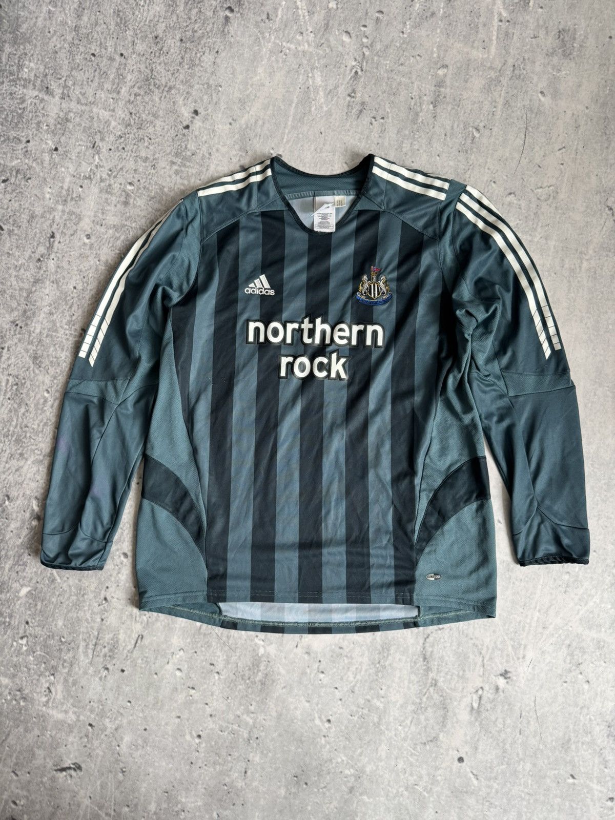Adidas × Vintage Vintage Adidas Northen Rock long sleeve football size XL Size US XL / EU 56 / 4 - 1 Thumbnail