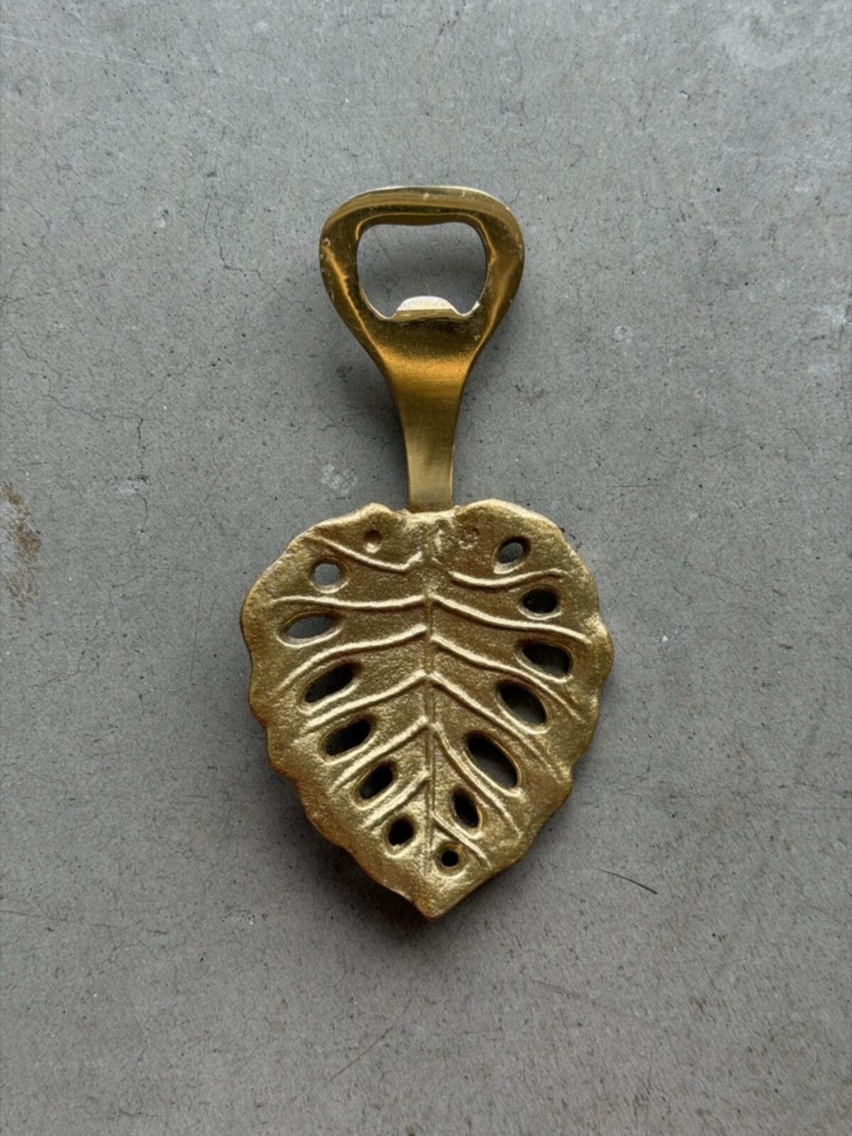 Other Anthropologie / Monstera Bottle Opener / Gold Decor Size ONE SIZE - 1 Thumbnail