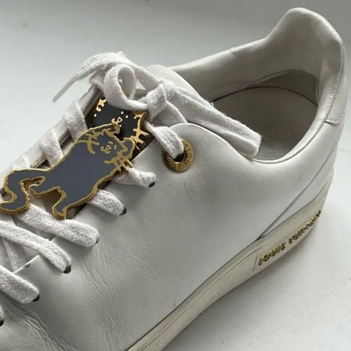 Other Louis Vuitton Cat Illustration White Sneakers -2508 Size US 7 / IT 37 - 7 Thumbnail