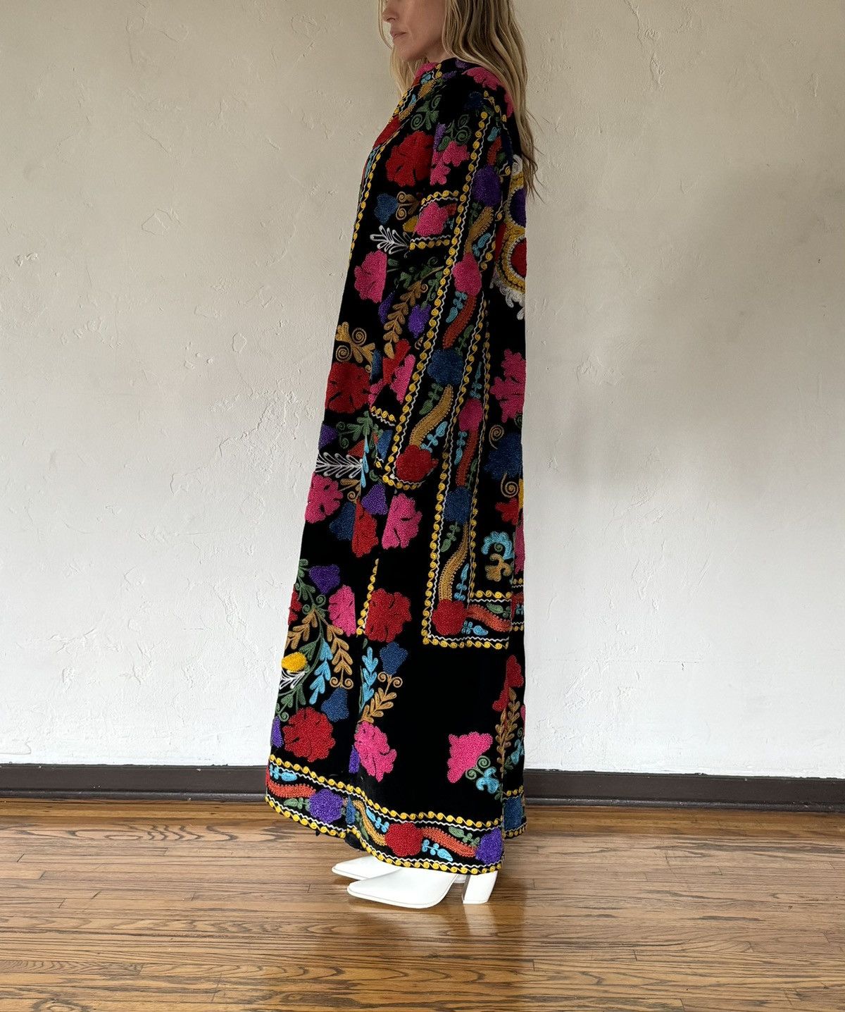 Handmade Turkish Handmade Floral Embroidered Full Length Kaftan Size ONE SIZE - 8 Thumbnail