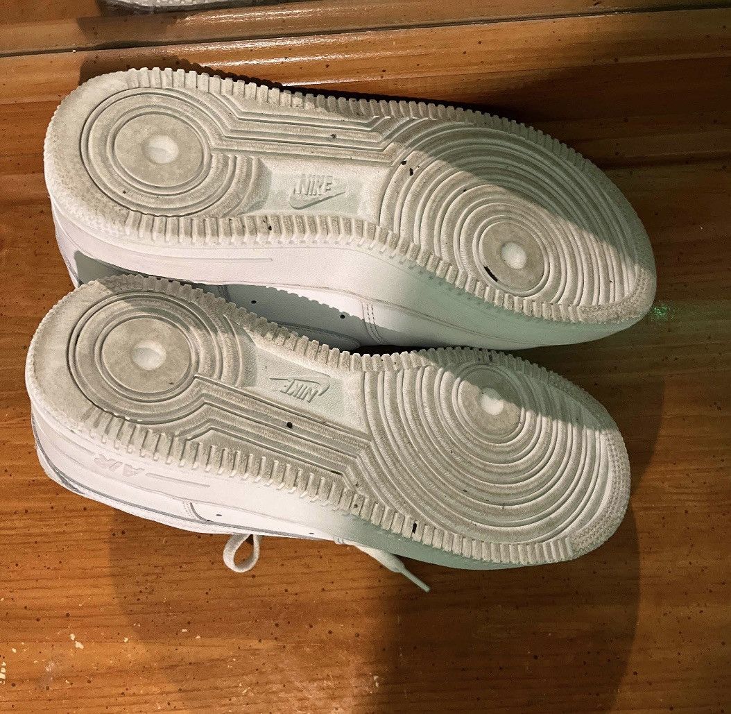 Nike AIR FORCE 1 LOW Size US 9 / EU 42 - 3 Thumbnail