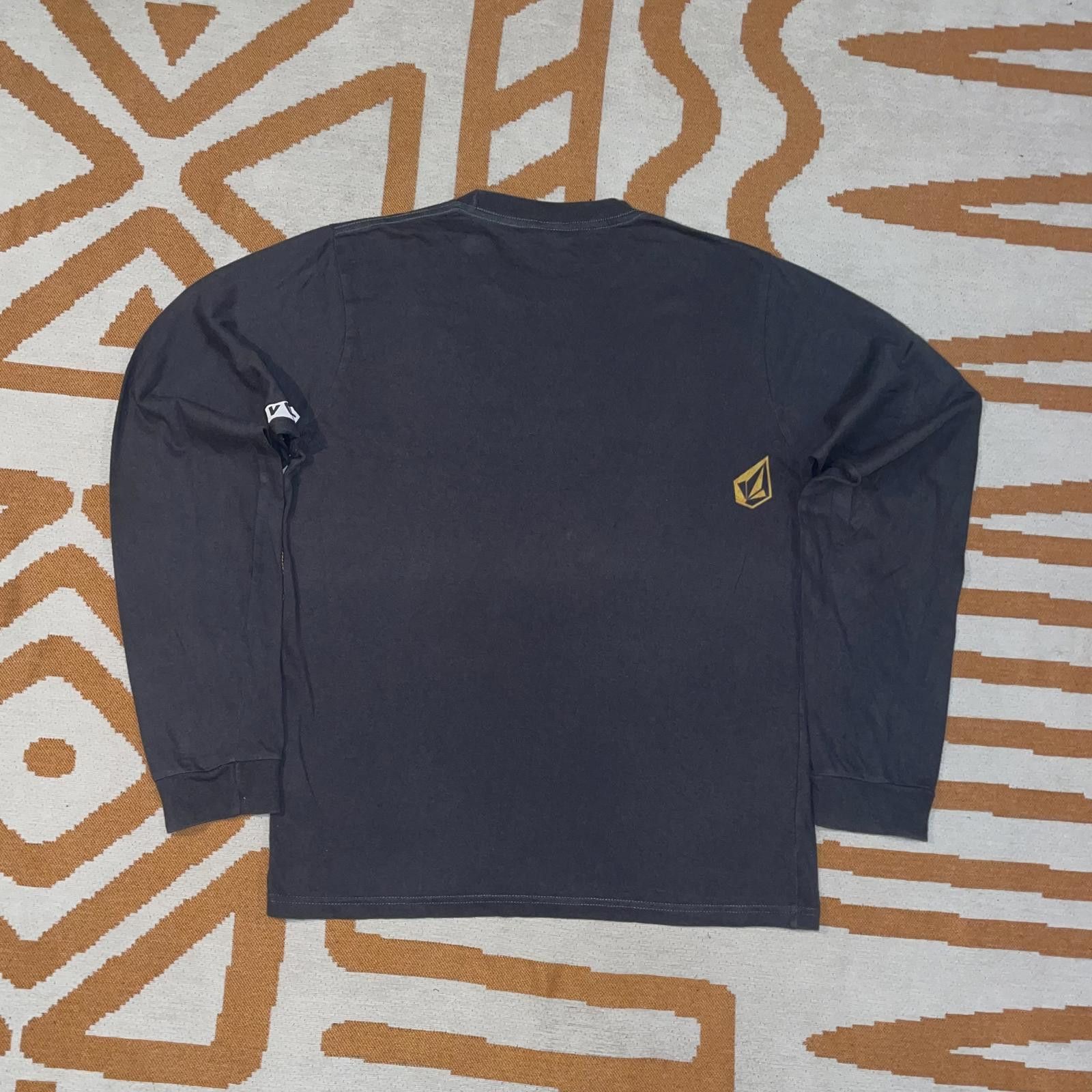 Volcom Volcom 00s Graphic Longsleeve M Size US M / EU 48-50 / 2 - 2 Thumbnail