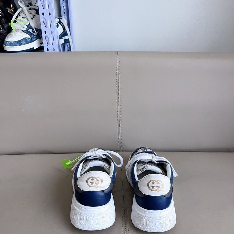 Gucci Gucci GG Supreme Low Sneakers for Men - Size US 12 / EU 45 - 3 Thumbnail