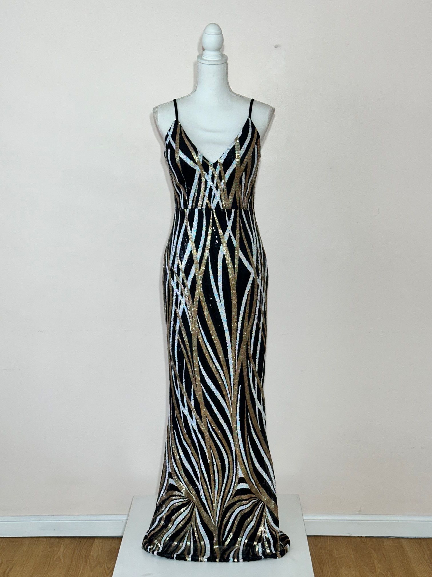 Vintage Art Deco Style Palm Design VNeck Sequin Gown Size L / US 10 / IT 46 - 7 Thumbnail