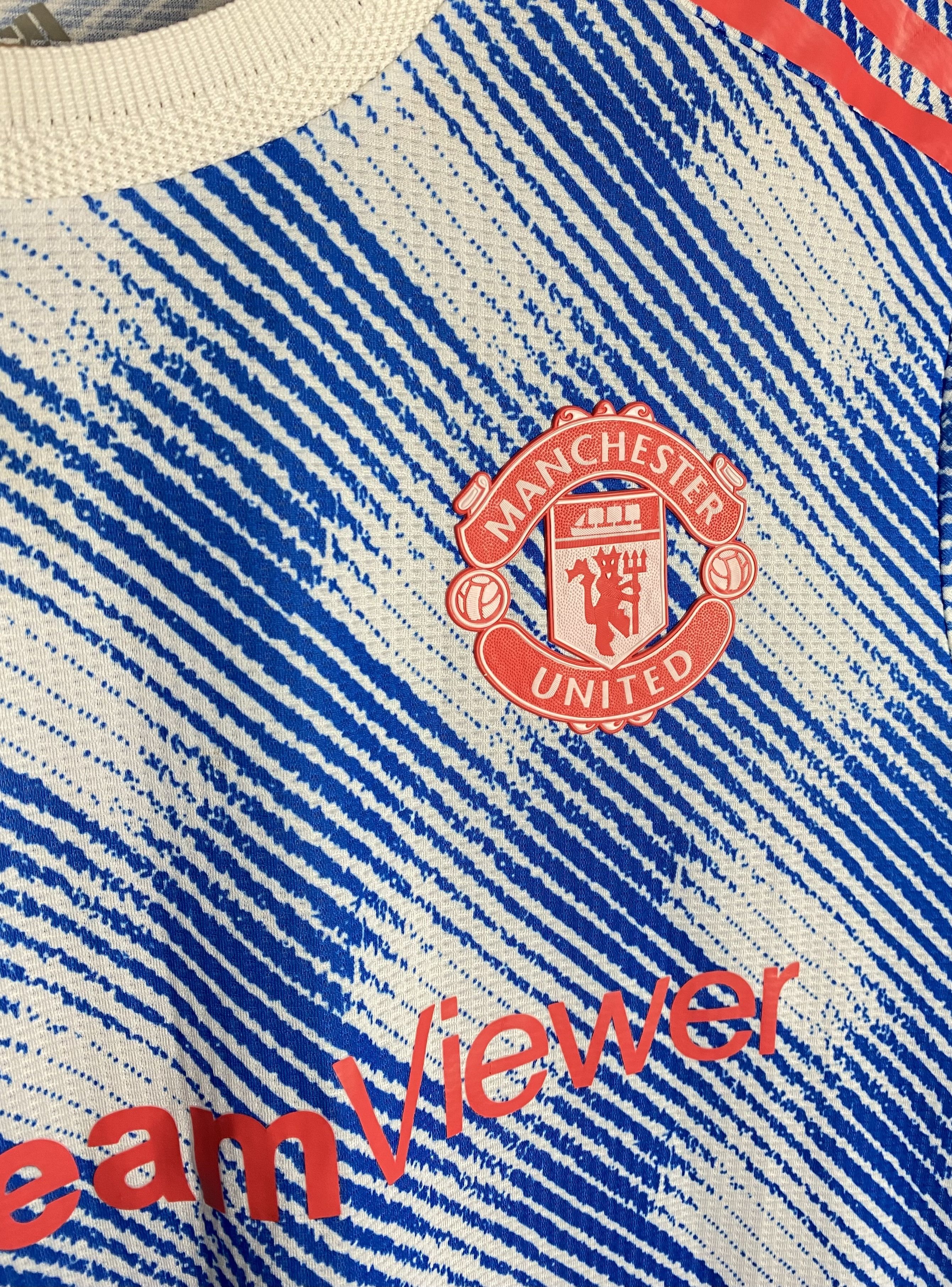 Adidas 21/22 ADIDAS Manchester United TeamViewer Soccer Jersey M508 Size US M / EU 48-50 / 2 - 5 Thumbnail