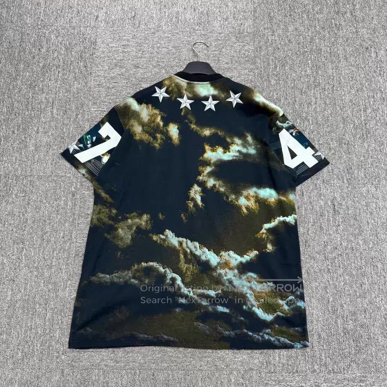 Givenchy Givenchy short sleeves Size US XXS / EU 40 - 5 Thumbnail