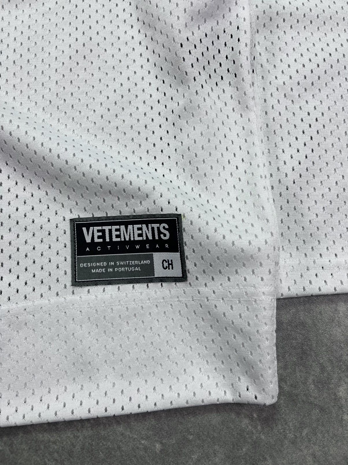 Vetements SS20 Vetements Bose Oversized Hockey Jersey M L Demna Size US M / EU 48-50 / 2 - 4 Thumbnail
