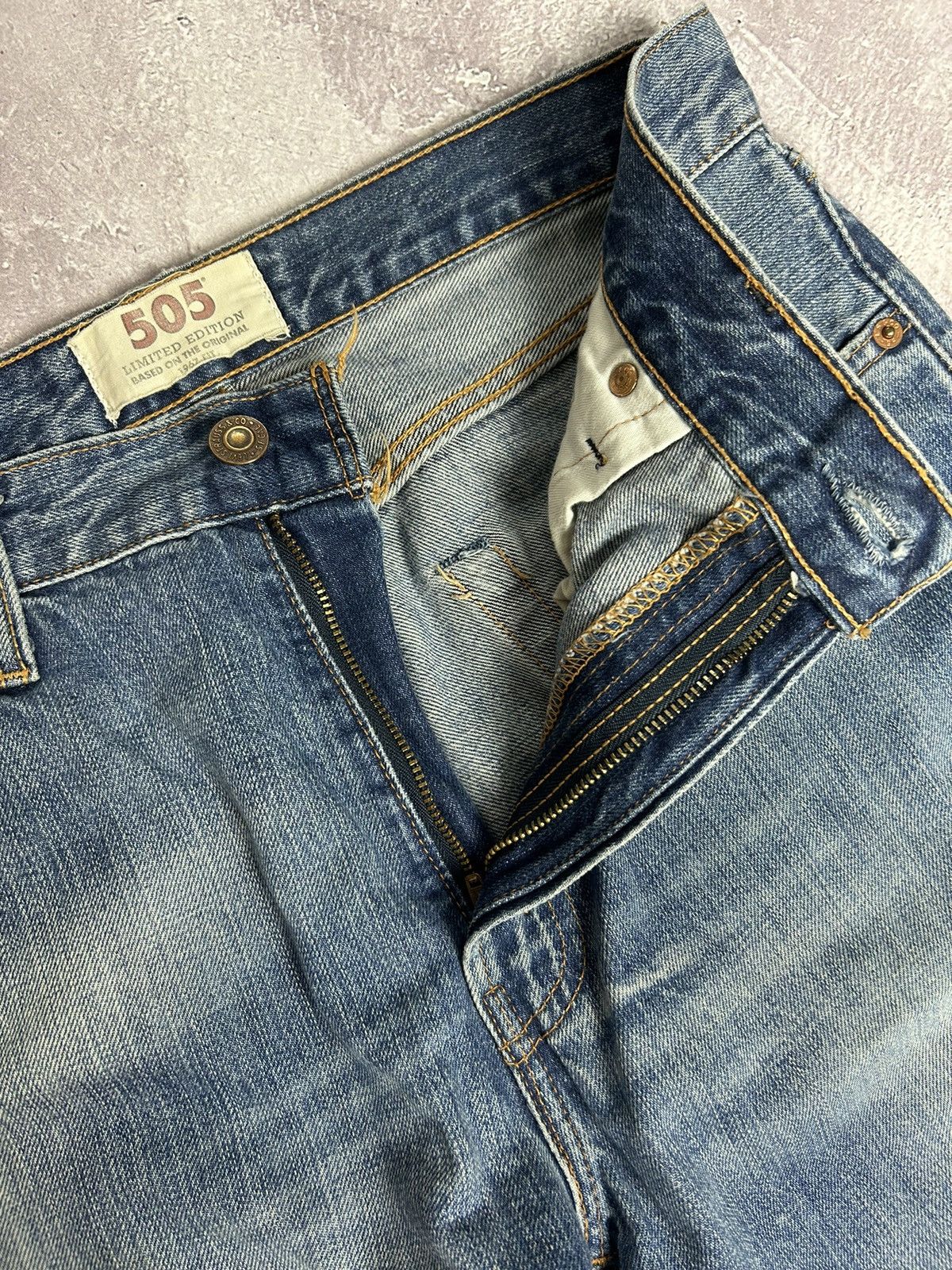 Levi's × Levi's Vintage Clothing × Vintage y2k Levis 505 Limited Edition Jeans Vintage 30x34 90s RARE Size US 30 / EU 46 - 5 Thumbnail