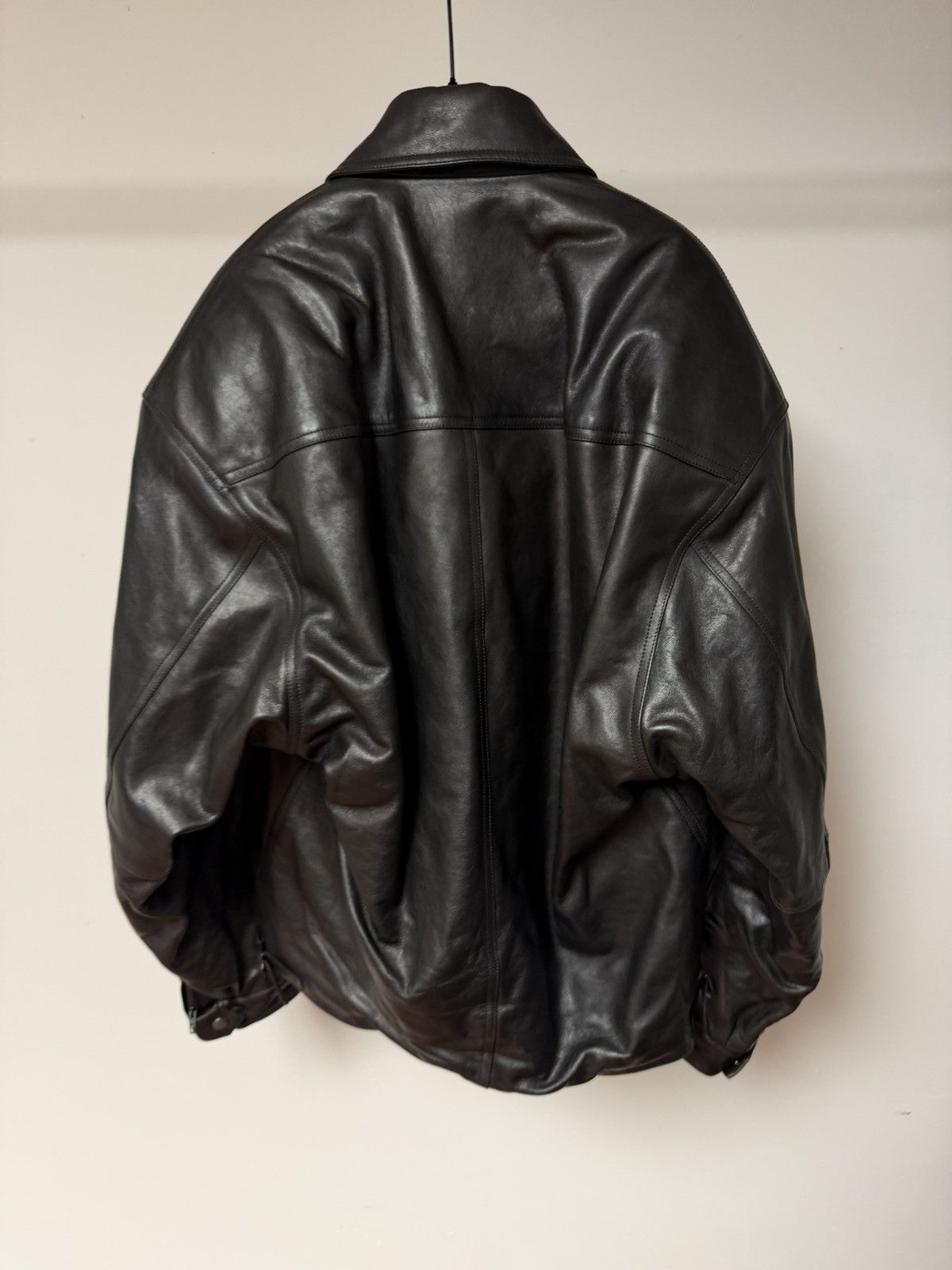 Balenciaga RARE - Summer 24 Cocoon Kick Leather Jacket M Size US M / EU 48-50 / 2 - 7 Thumbnail