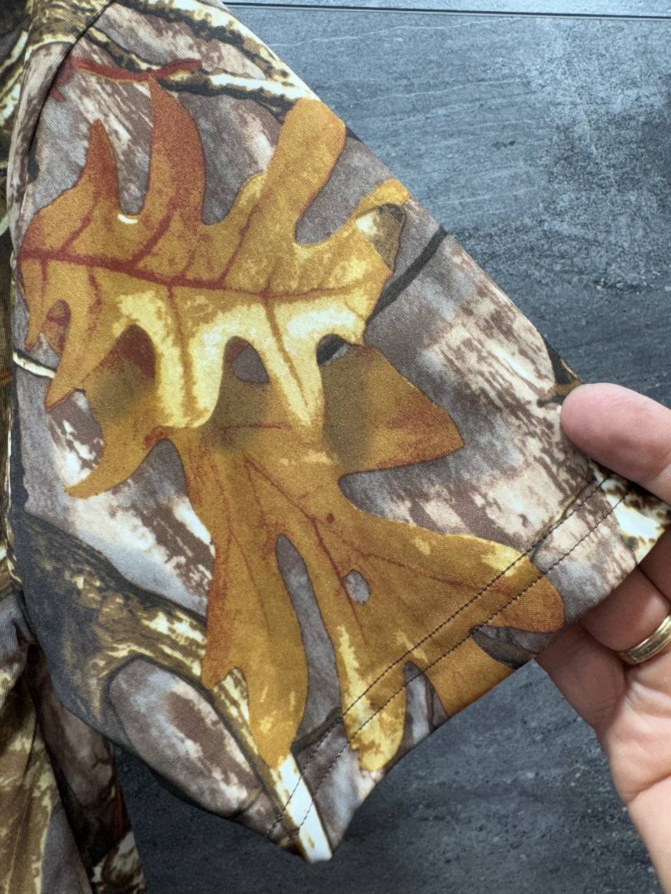 Realtree × Vintage Vintage Realtree Camo Military Y2K T-shirt Size US S / EU 44-46 / 1 - 7 Thumbnail