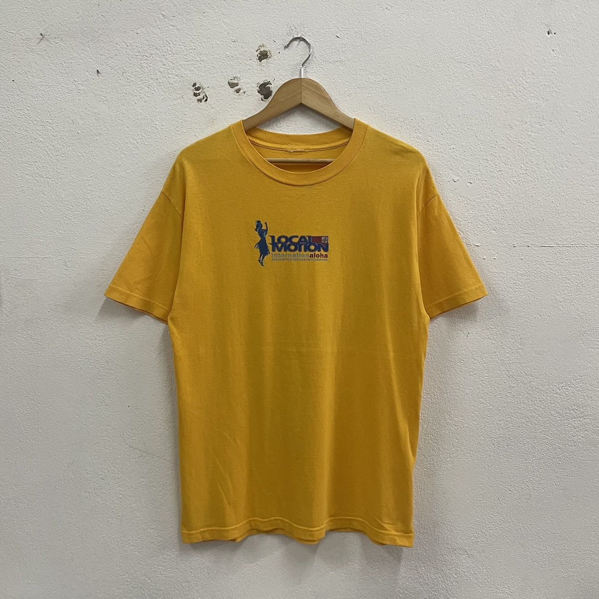 Vintage 🔥Vintage 90s Local Motion International Aloha Surfing Tee Size US M / EU 48-50 / 2 - 2 Thumbnail