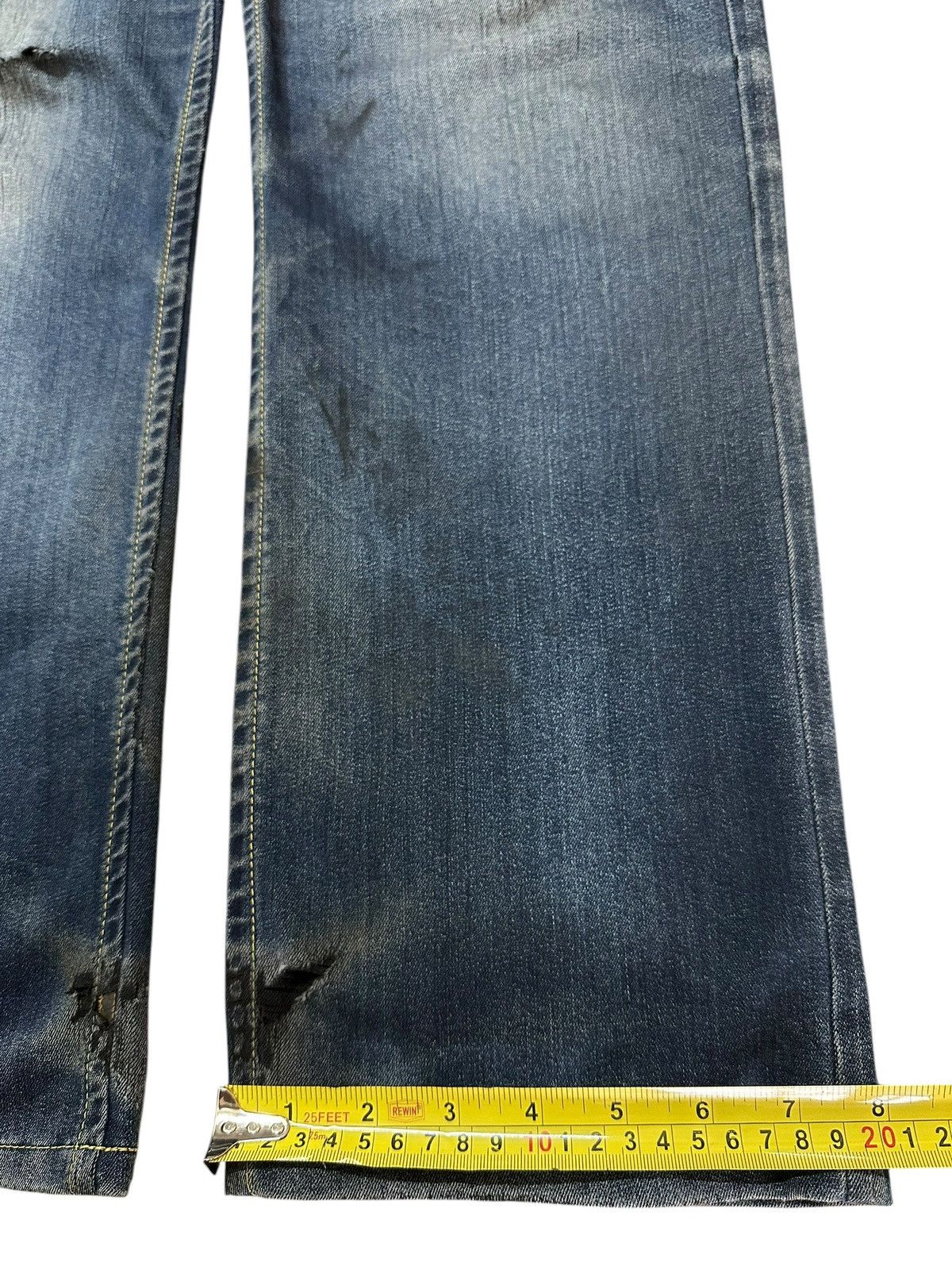 Japanese Brand Vintage Japanese Brand Blue Faded Wash Distress Style Jeans Size US 32 / EU 48 - 16 Thumbnail