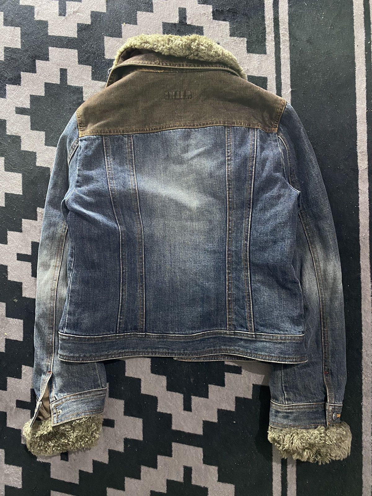 14th Addiction × KMRii × Yasuyuki Ishii Vintage tomboy faux fur double layers denim jacket Size US S / EU 44-46 / 1 - 2 Thumbnail