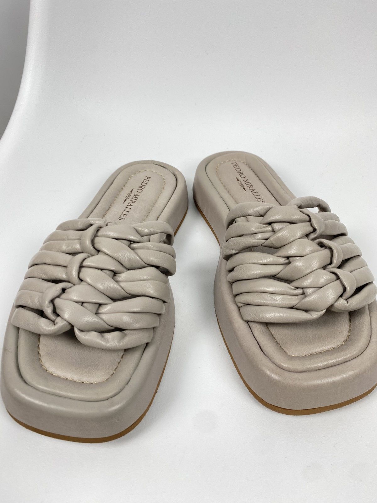 Designer Pedro Miralles Genuine Leather Slides Flats size 38 Size US 8 / IT 38 - 5 Thumbnail