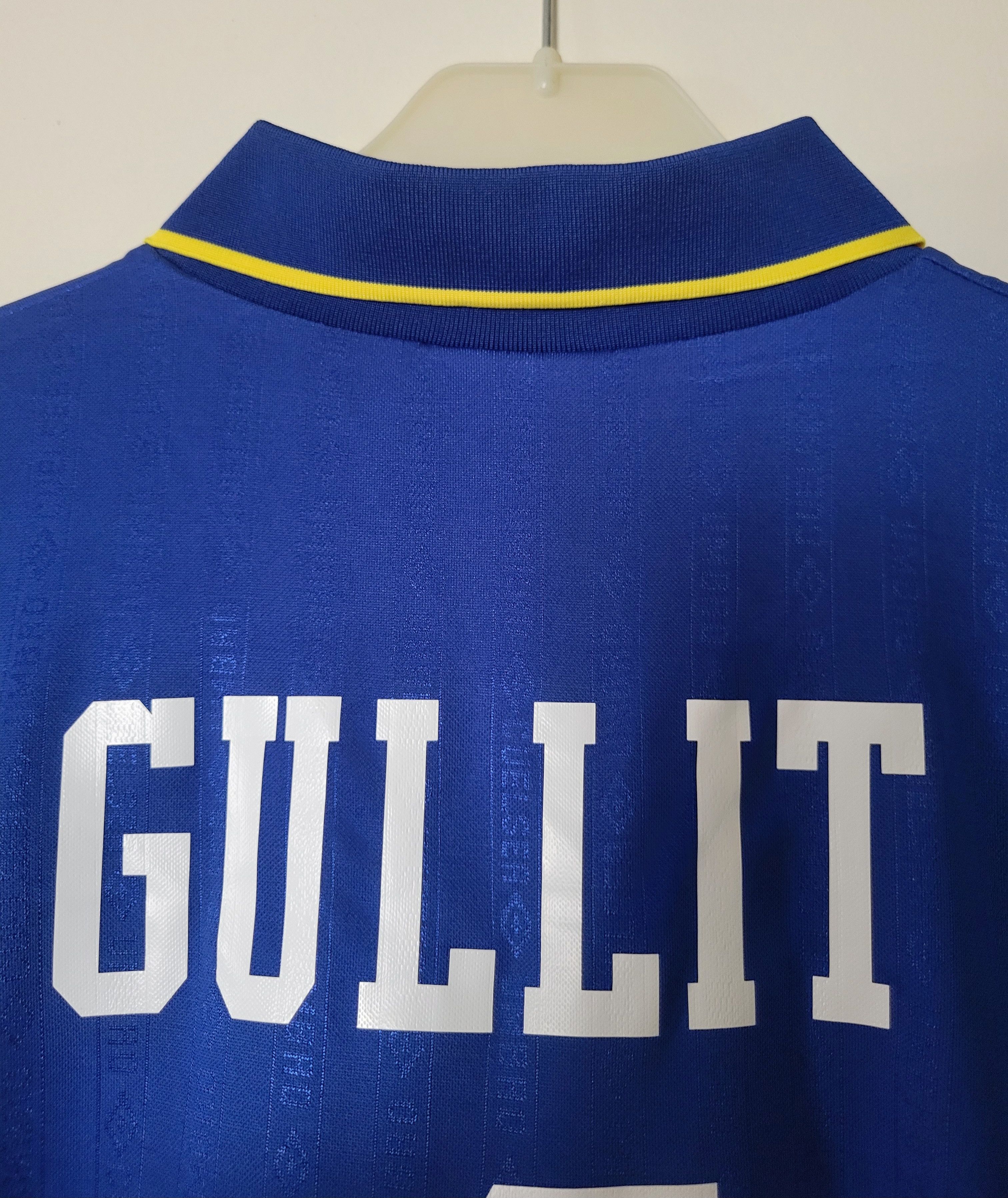 Other 1997-1998 Chelsea 4 Gullit Jersey retro football shirt Size US L / EU 52-54 / 3 - 2 Thumbnail