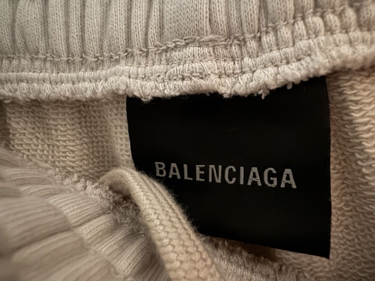 Balenciaga Balenciaga ⚠️ unreleased ⚠️sporty b sweatpants Size US 32 / EU 48 - 5 Thumbnail