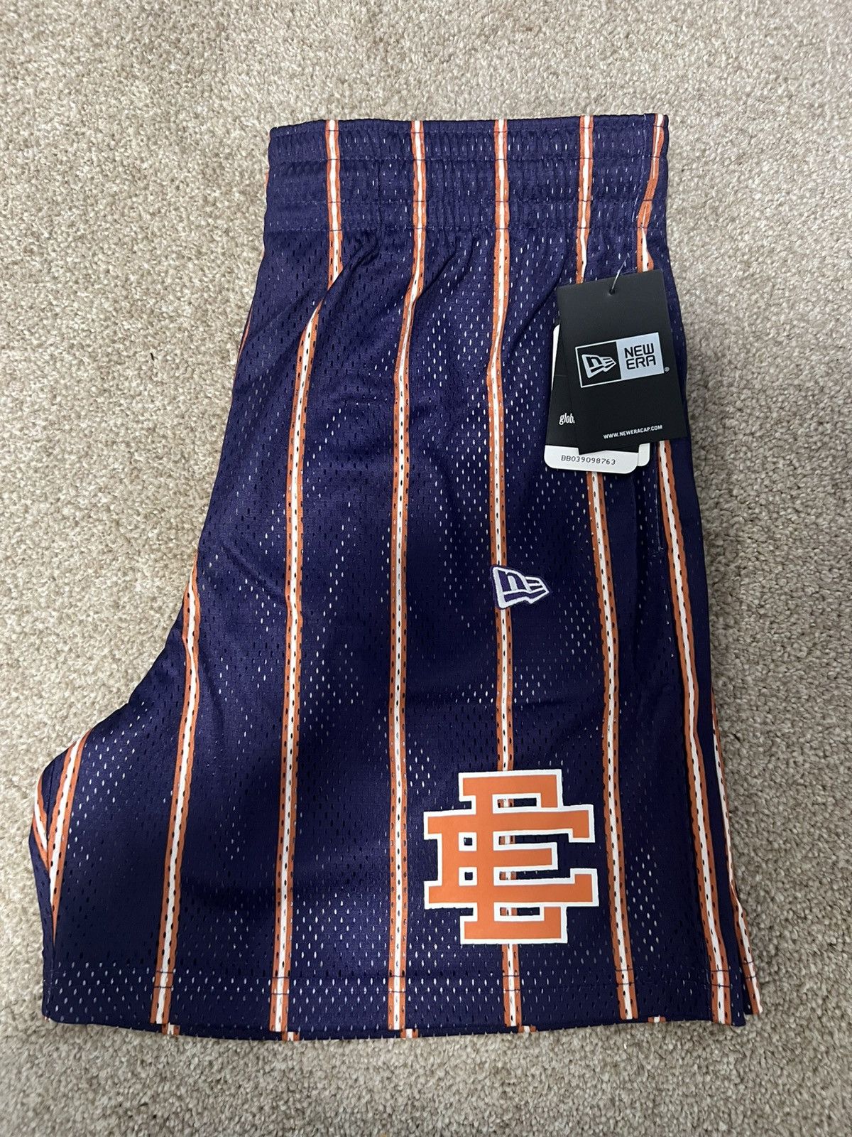 Eric Emanuel Eric Emanuel Suns shorts Size US 38 / EU 54 - 2 Thumbnail