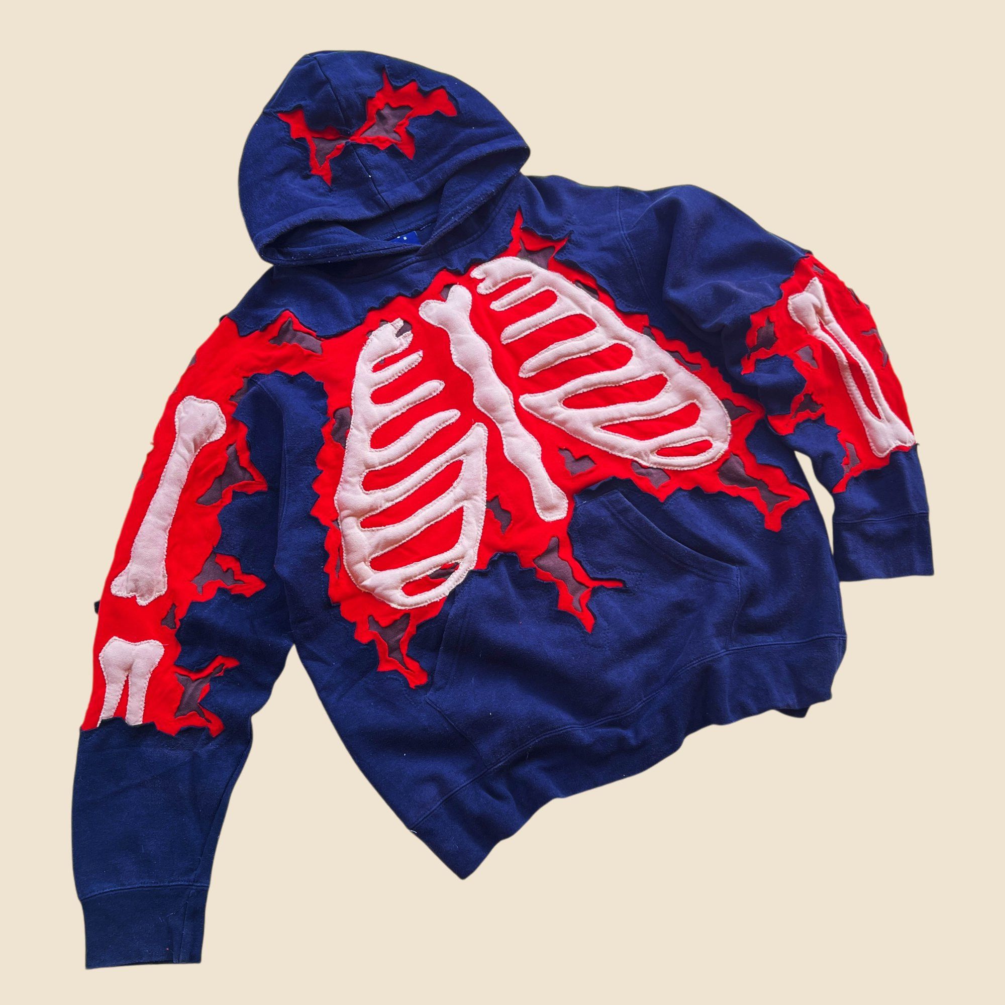 Handmade × Japanese Brand 1 OF 1 REWORKED CRACKY 3D PUFF BONES HOODIE SIZE L / XL Size US L / EU 52-54 / 3 - 3 Thumbnail